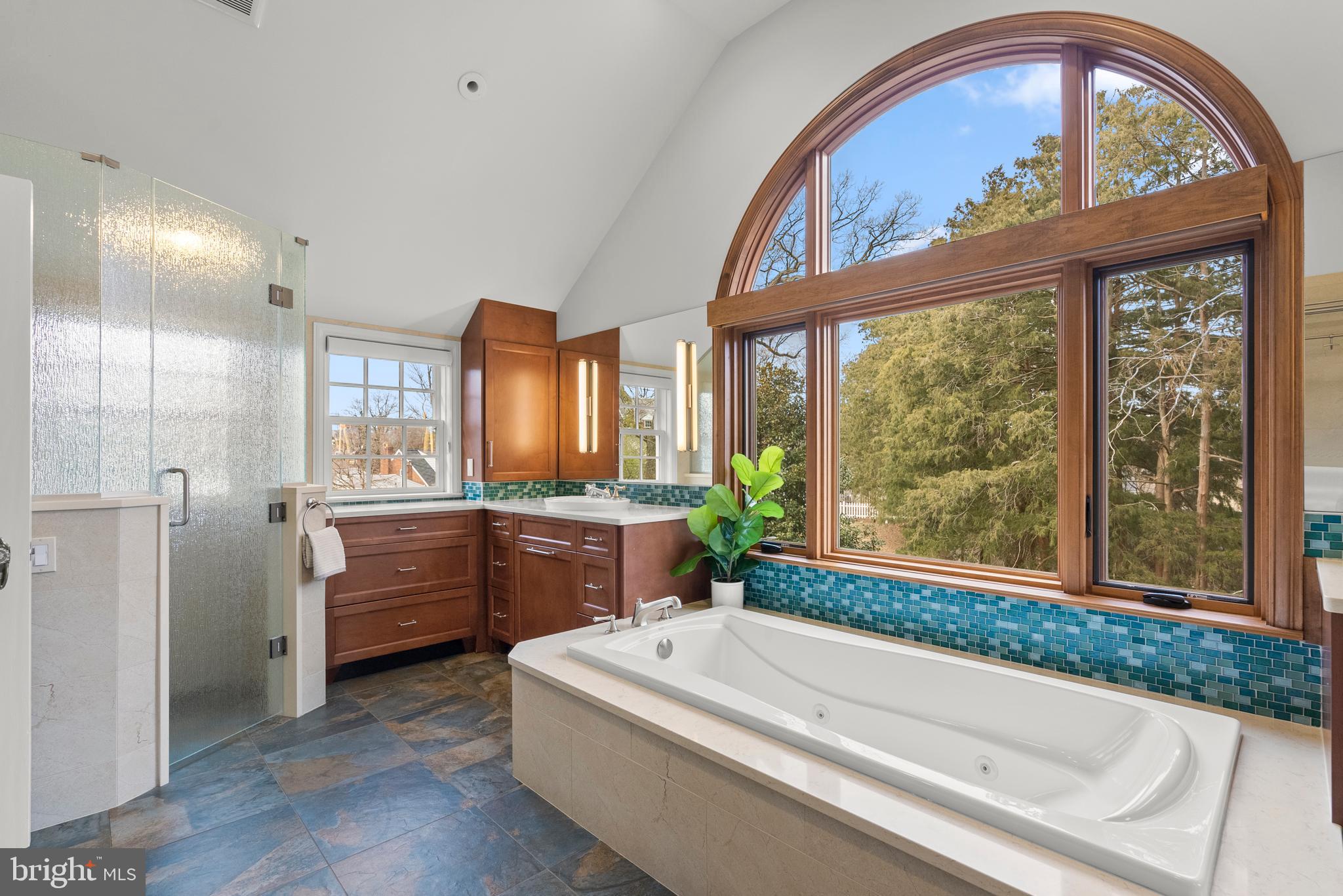 SOUTH WOODSIDE PARK - Residential