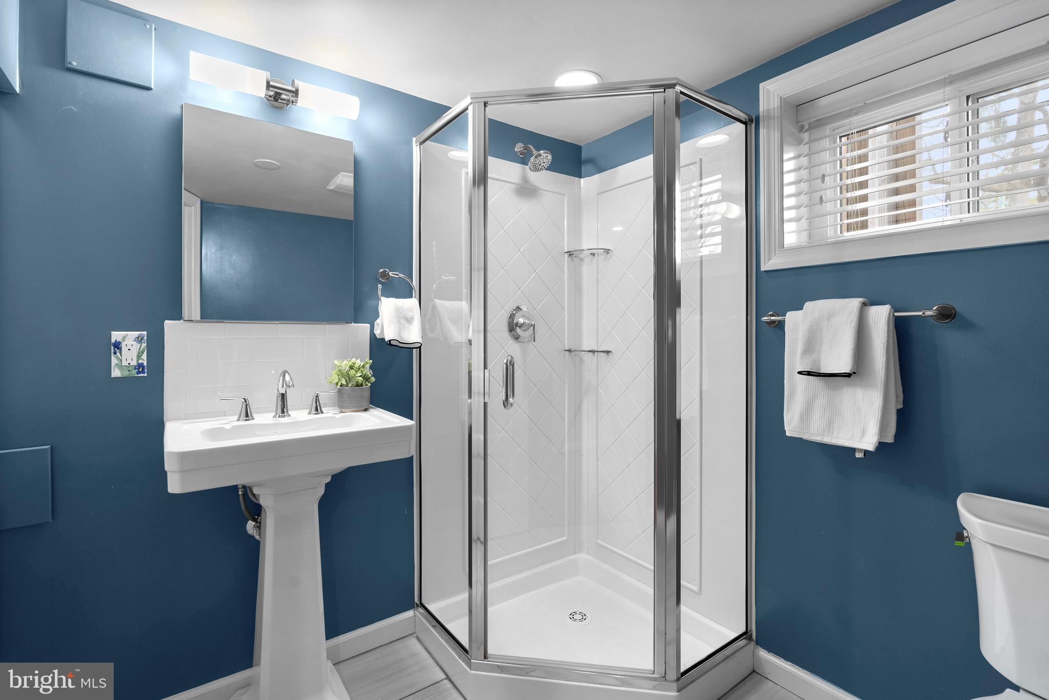 SOUTH WOODSIDE PARK - Residential