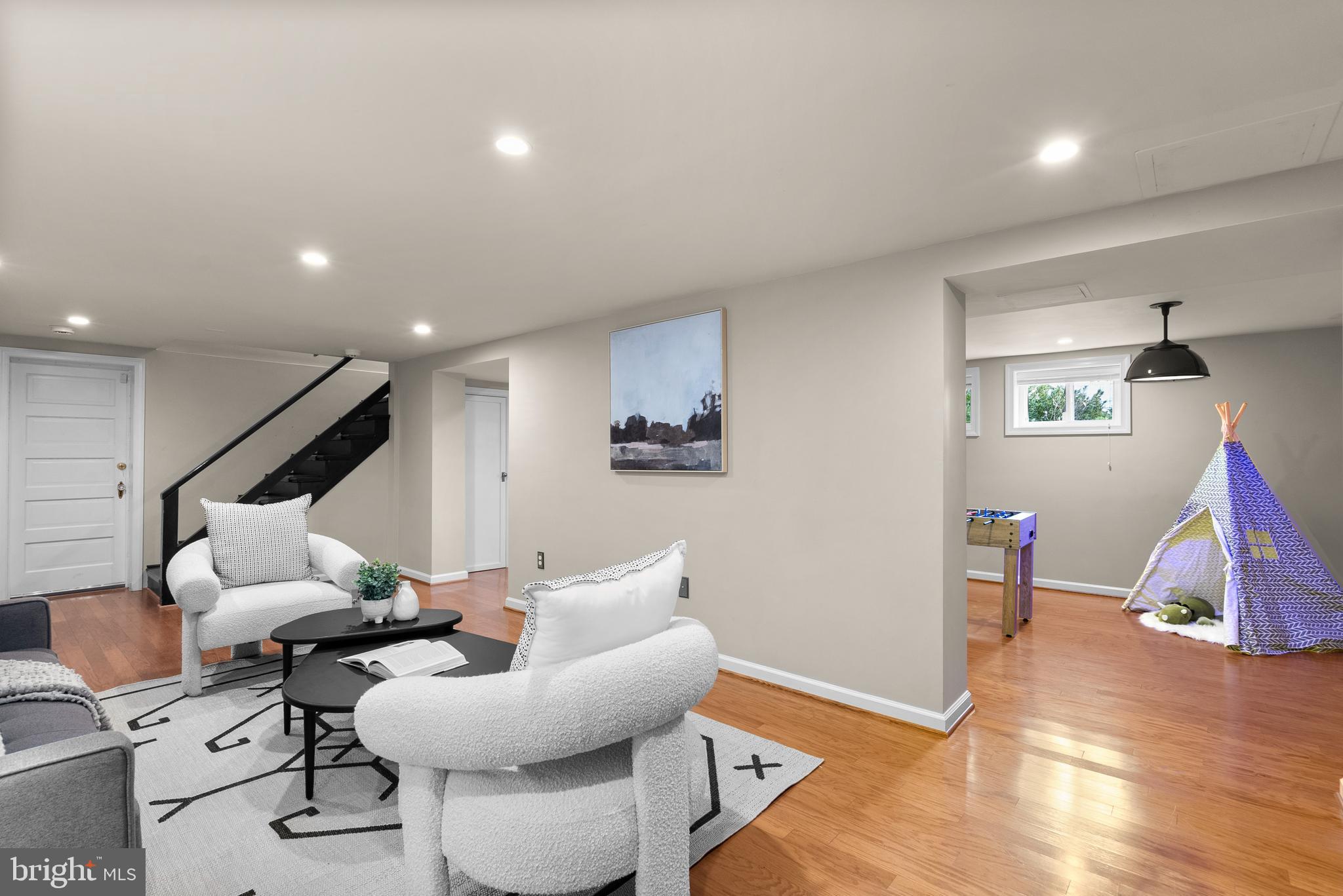 SOUTH WOODSIDE PARK - Residential