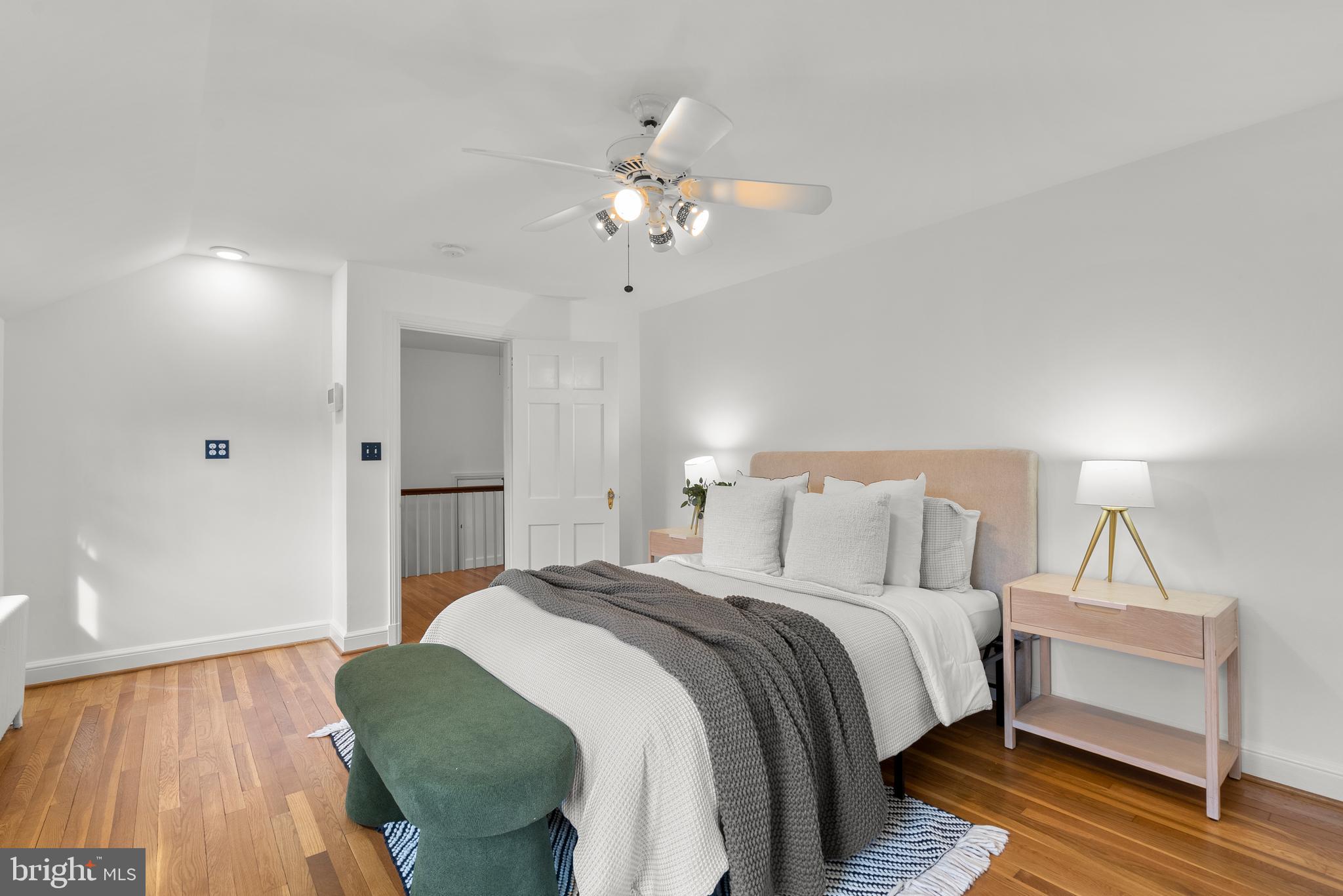 SOUTH WOODSIDE PARK - Residential