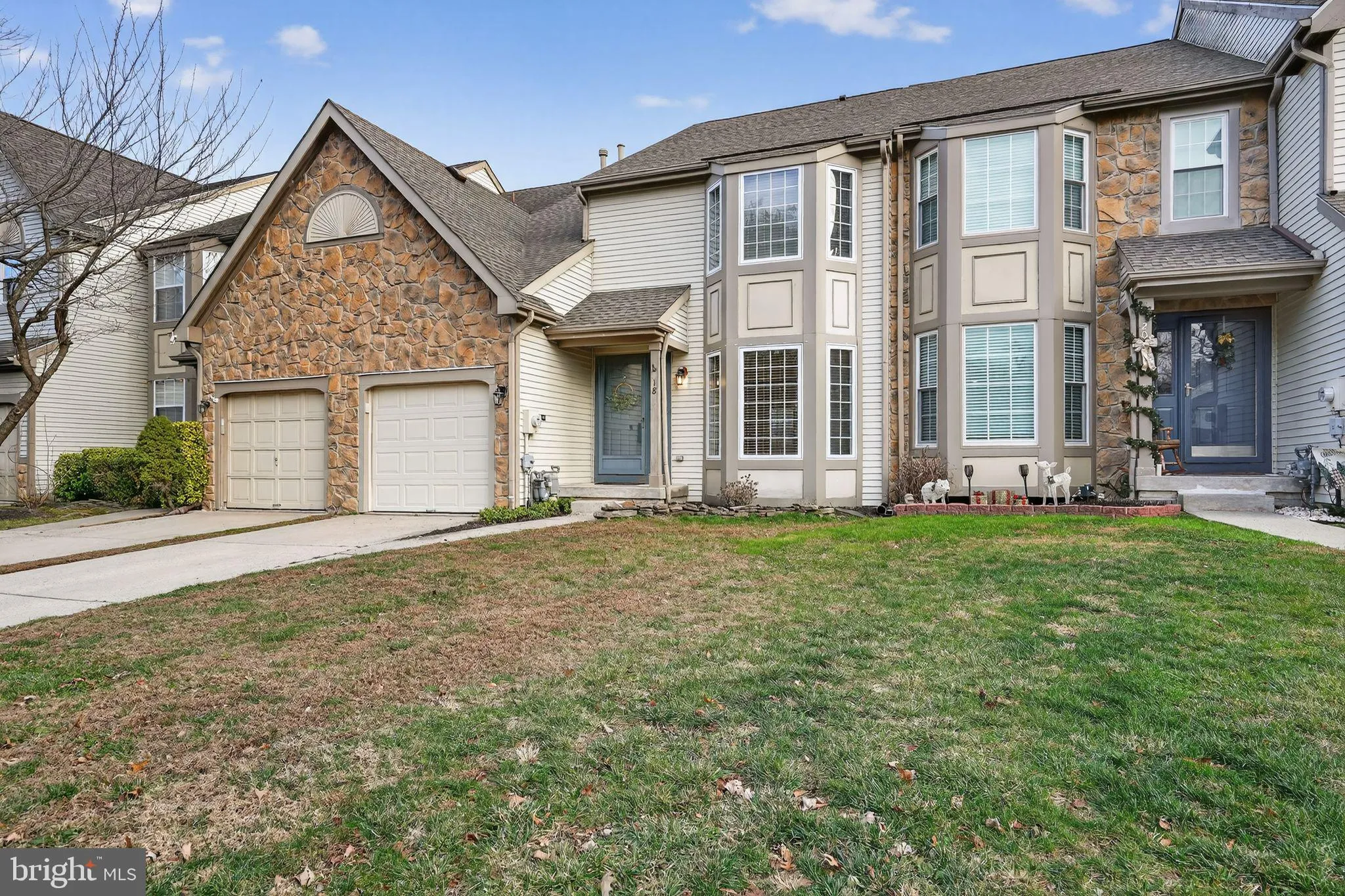 Mount Laurel, New Jersey 08054, United States, 3 Bedrooms Bedrooms, ,3 BathroomsBathrooms,Residential,Active,253627