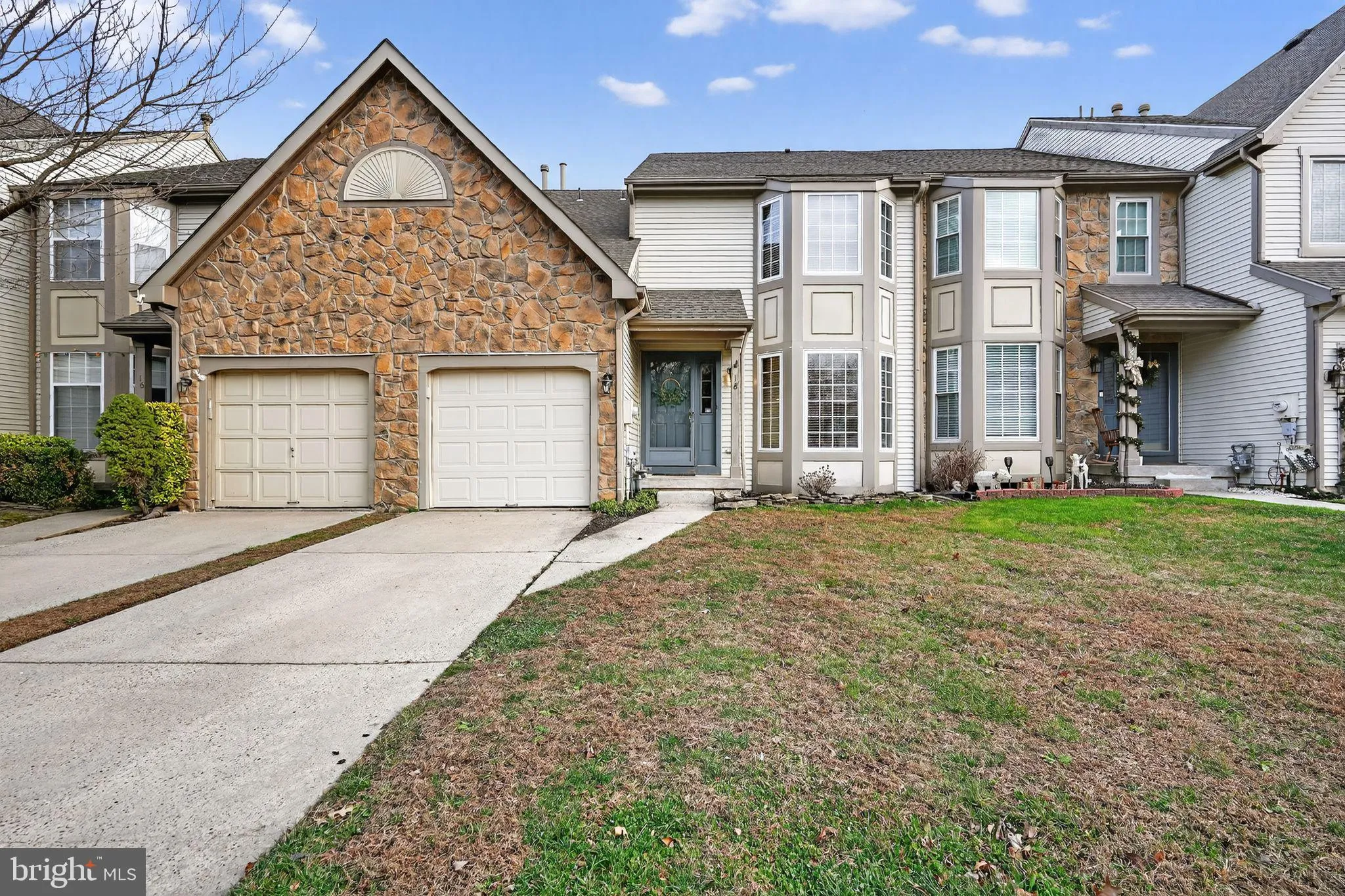 Mount Laurel, New Jersey 08054, United States, 3 Bedrooms Bedrooms, ,3 BathroomsBathrooms,Residential,Active,253627