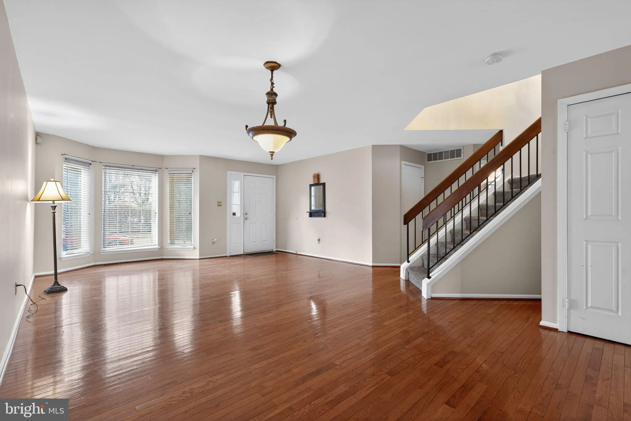 Mount Laurel, New Jersey 08054, United States, 3 Bedrooms Bedrooms, ,3 BathroomsBathrooms,Residential,Active,253627