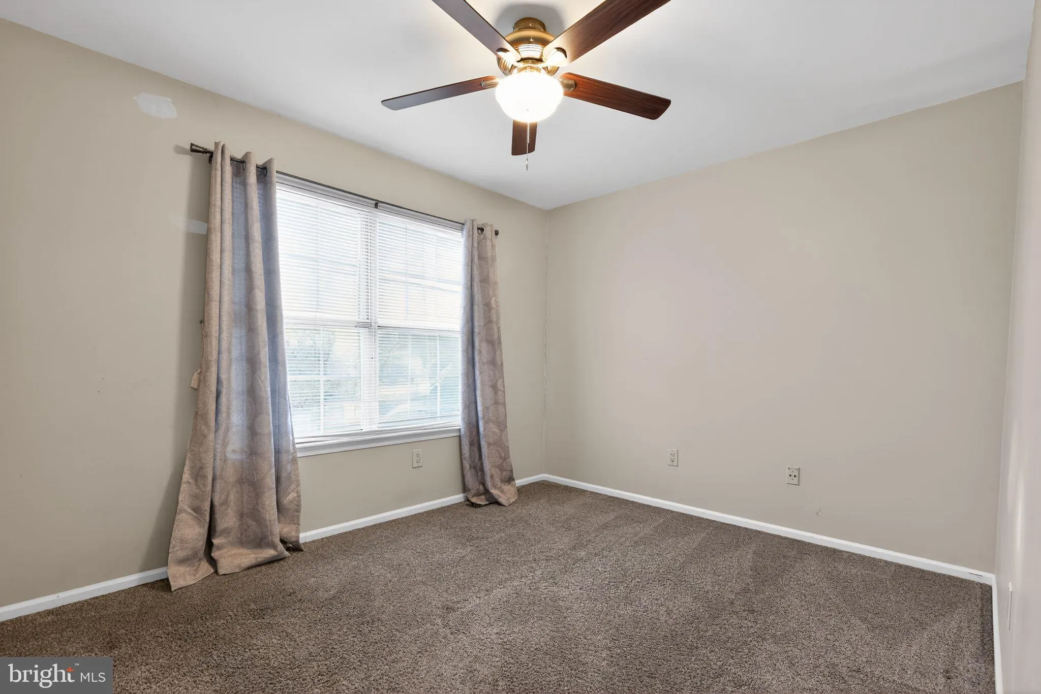 Mount Laurel, New Jersey 08054, United States, 3 Bedrooms Bedrooms, ,3 BathroomsBathrooms,Residential,Active,253627