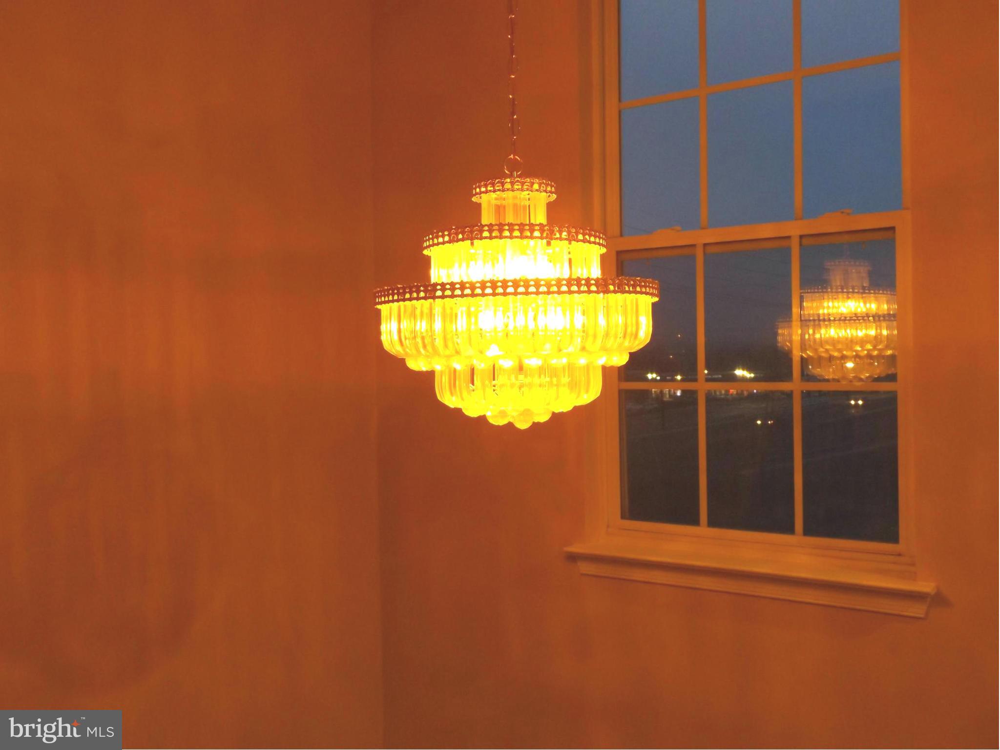 WESTVIEW CORPORATE CENTER - Residential