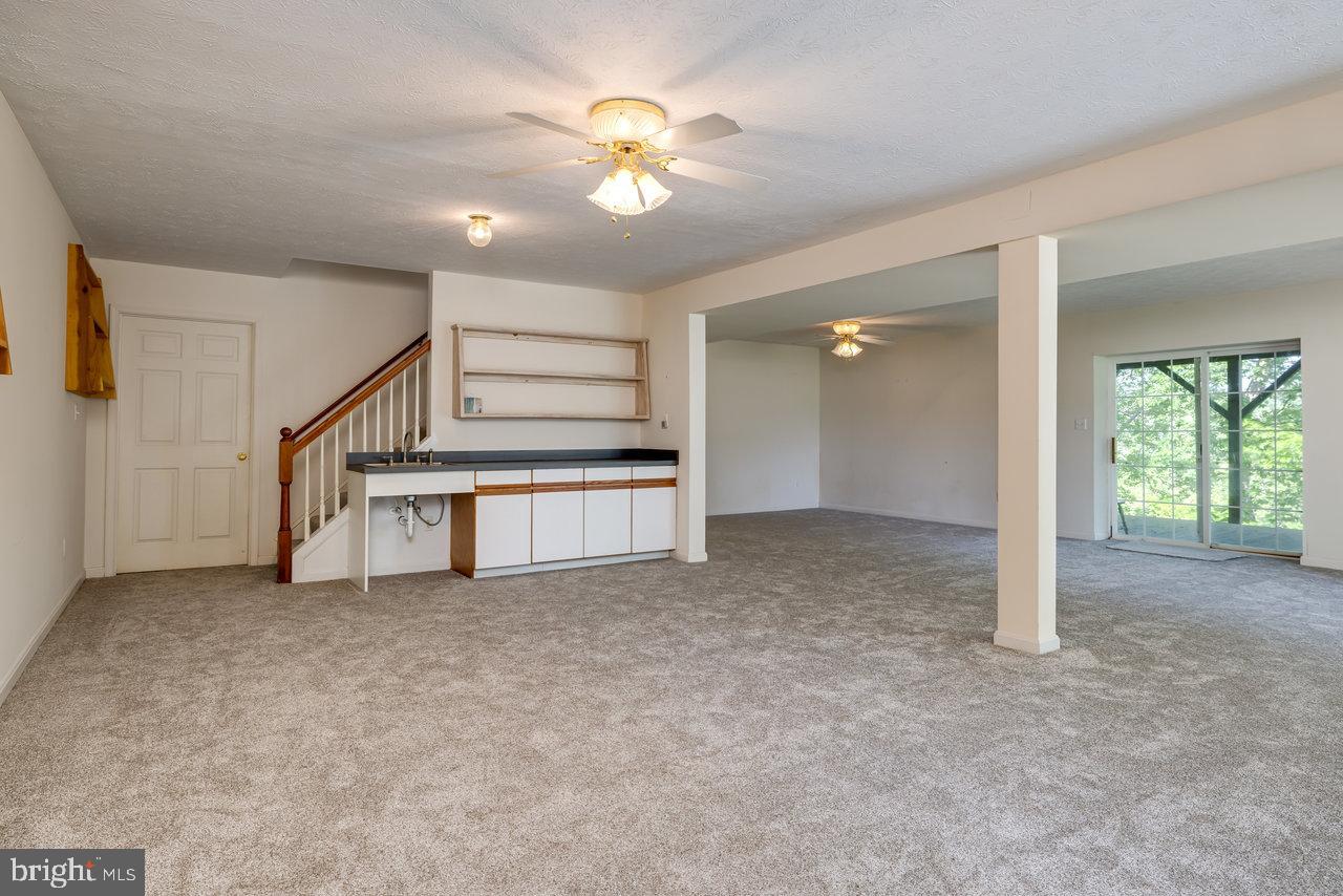 EDINBURG MANOR - Residential