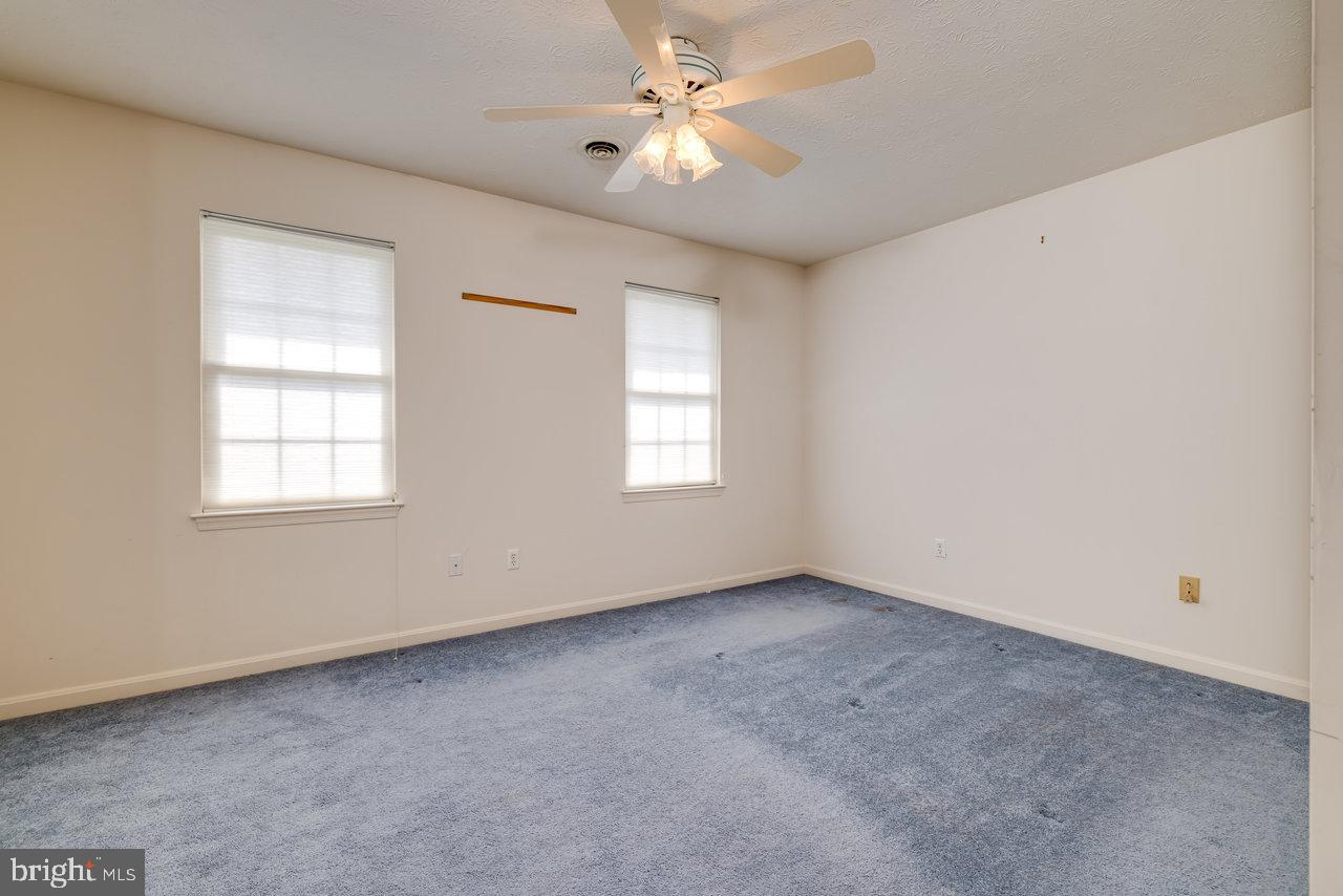 EDINBURG MANOR - Residential