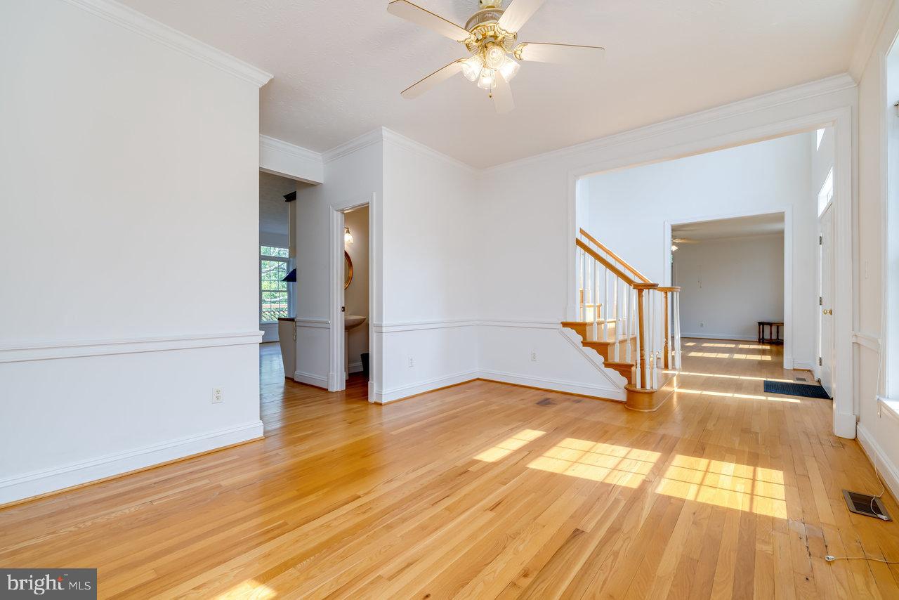 EDINBURG MANOR - Residential