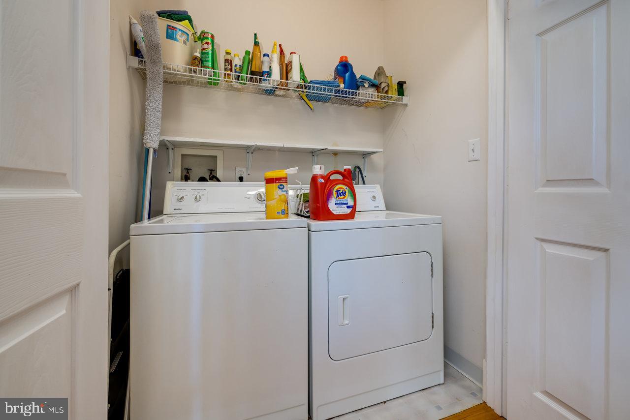 EDINBURG MANOR - Residential