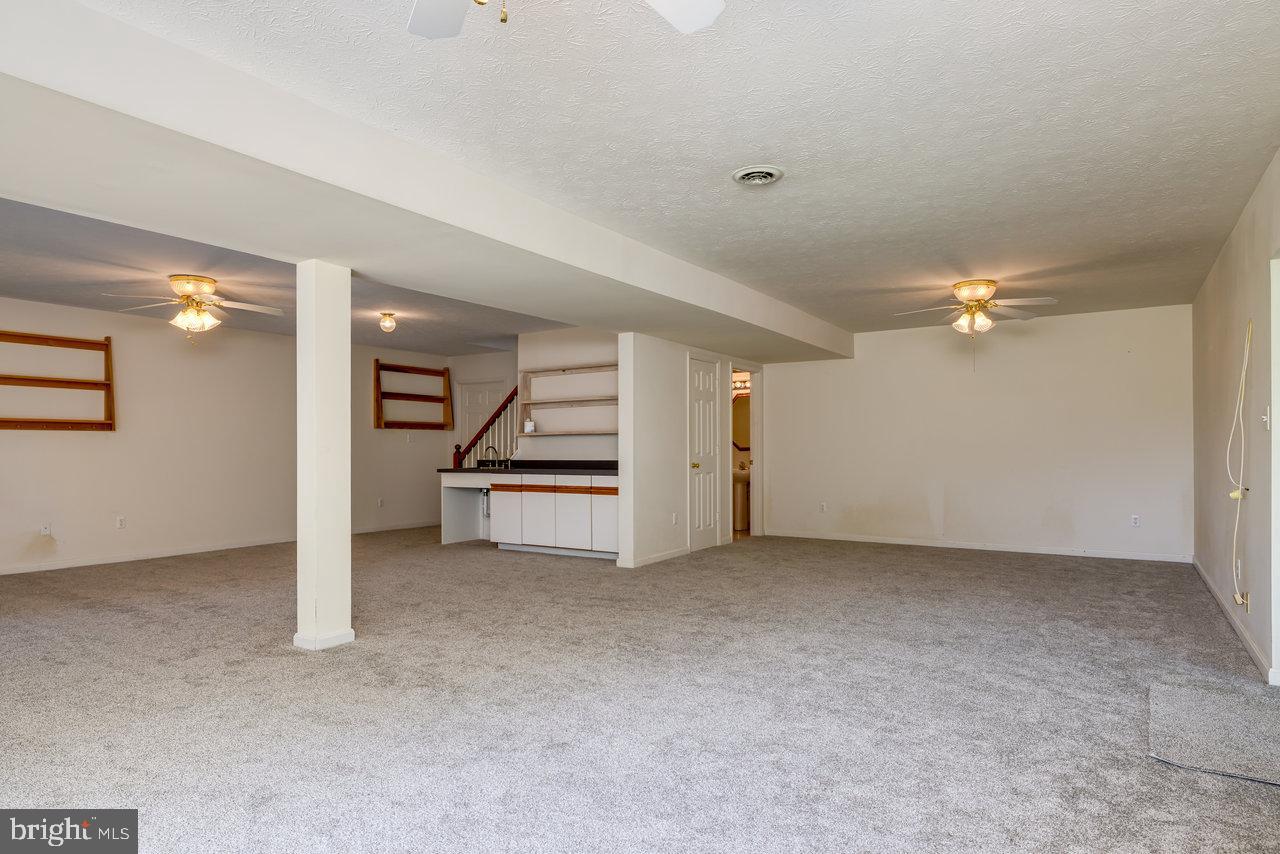 EDINBURG MANOR - Residential