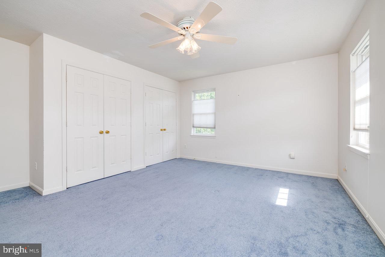 EDINBURG MANOR - Residential