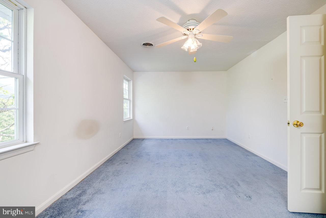 EDINBURG MANOR - Residential