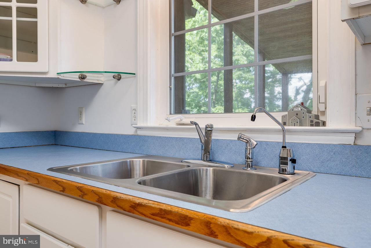 EDINBURG MANOR - Residential