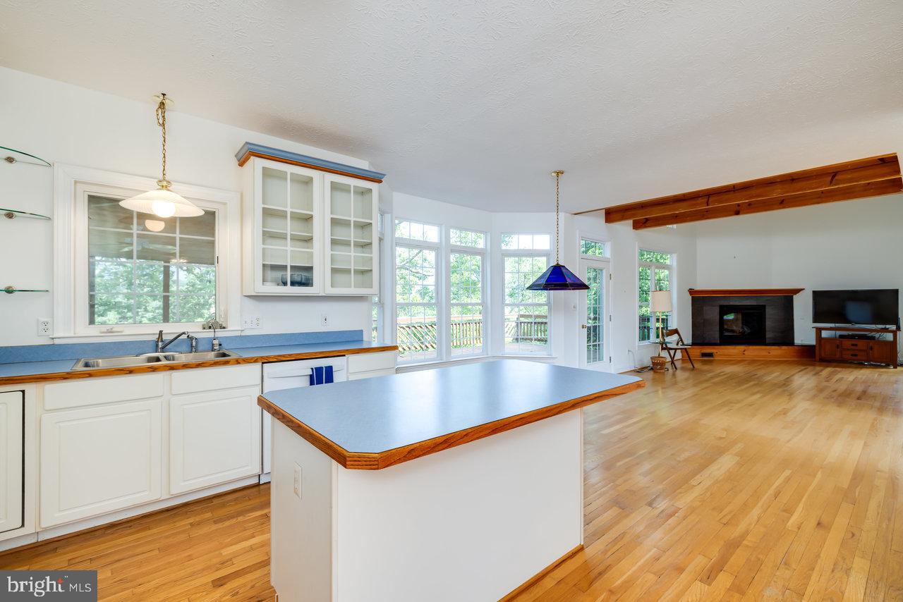 EDINBURG MANOR - Residential