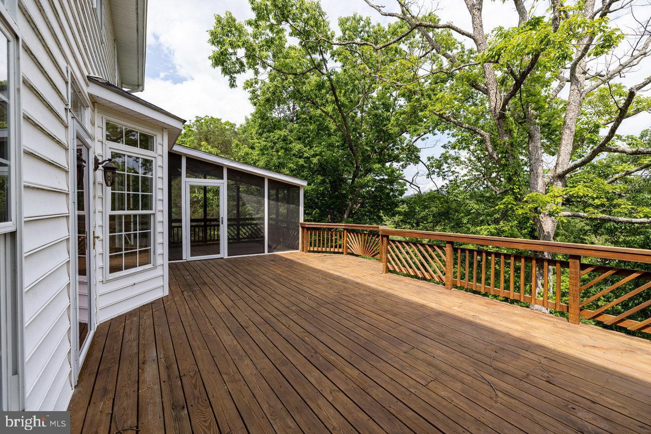 EDINBURG MANOR - Residential