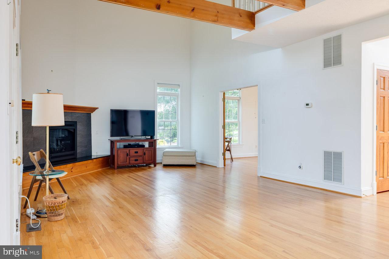 EDINBURG MANOR - Residential