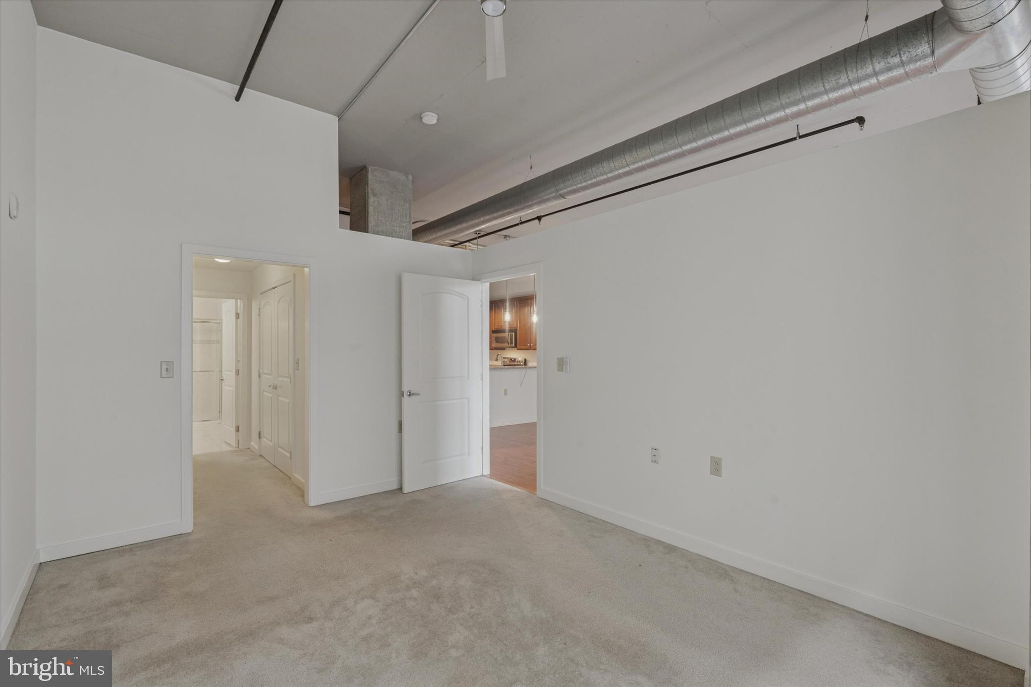 OLD CITY - Residential