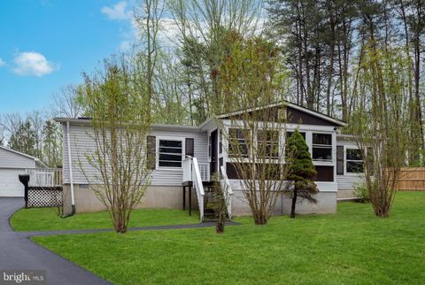 Mobile Home For Sale - 4901 Partlow Road<br/> PARTLOW, VA 22534