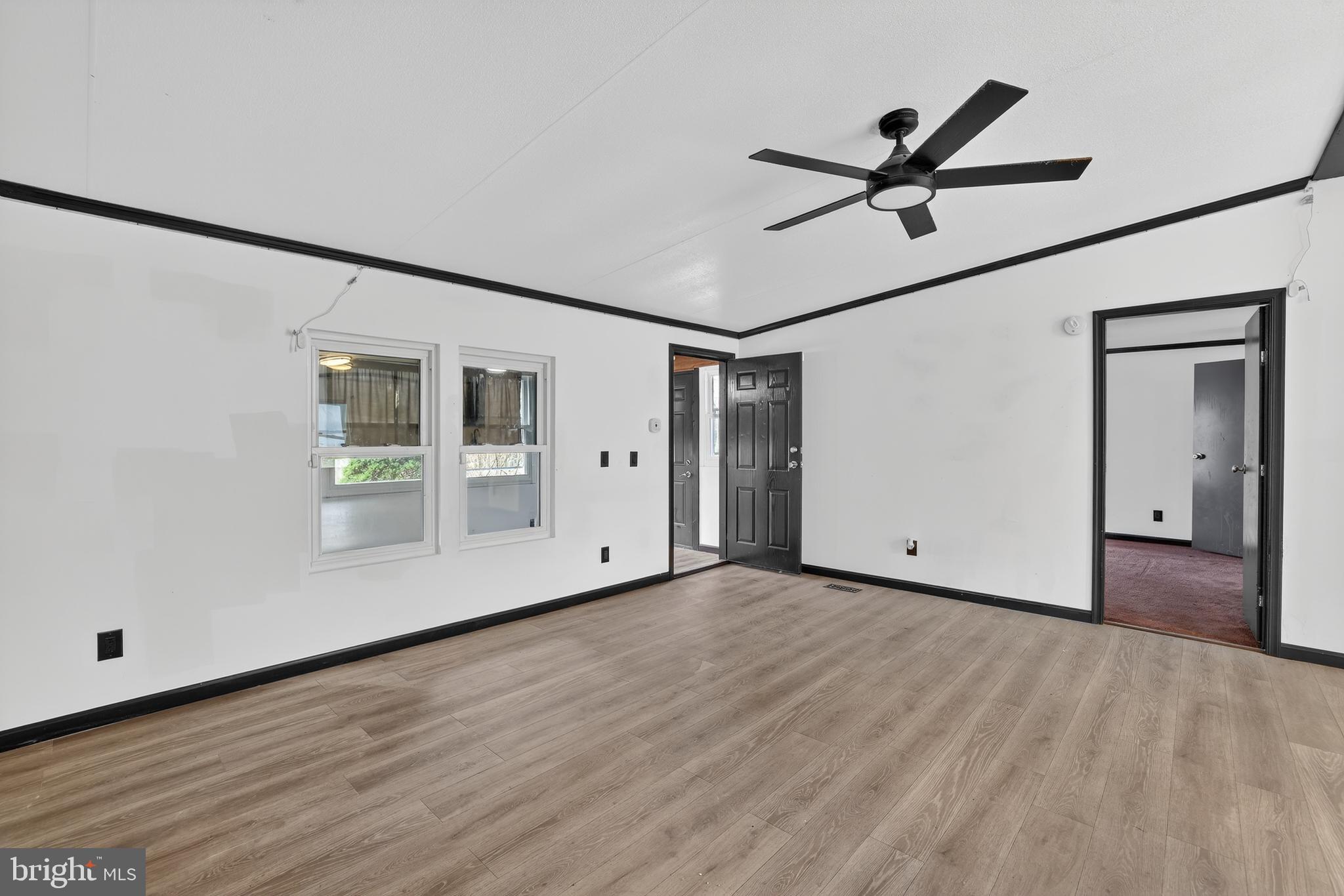 RIVER'S EDGE - Residential