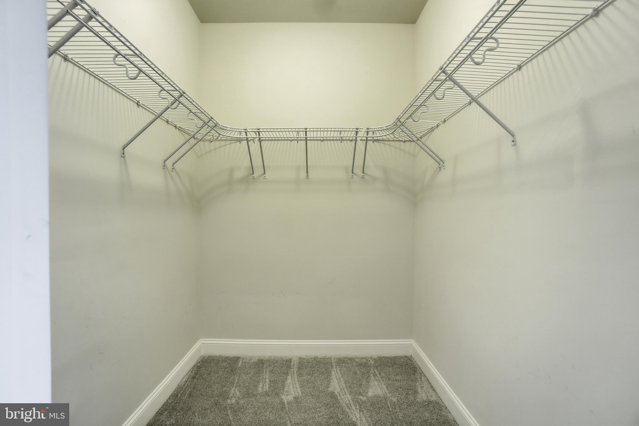 ELLICOTT HILLS - Residential