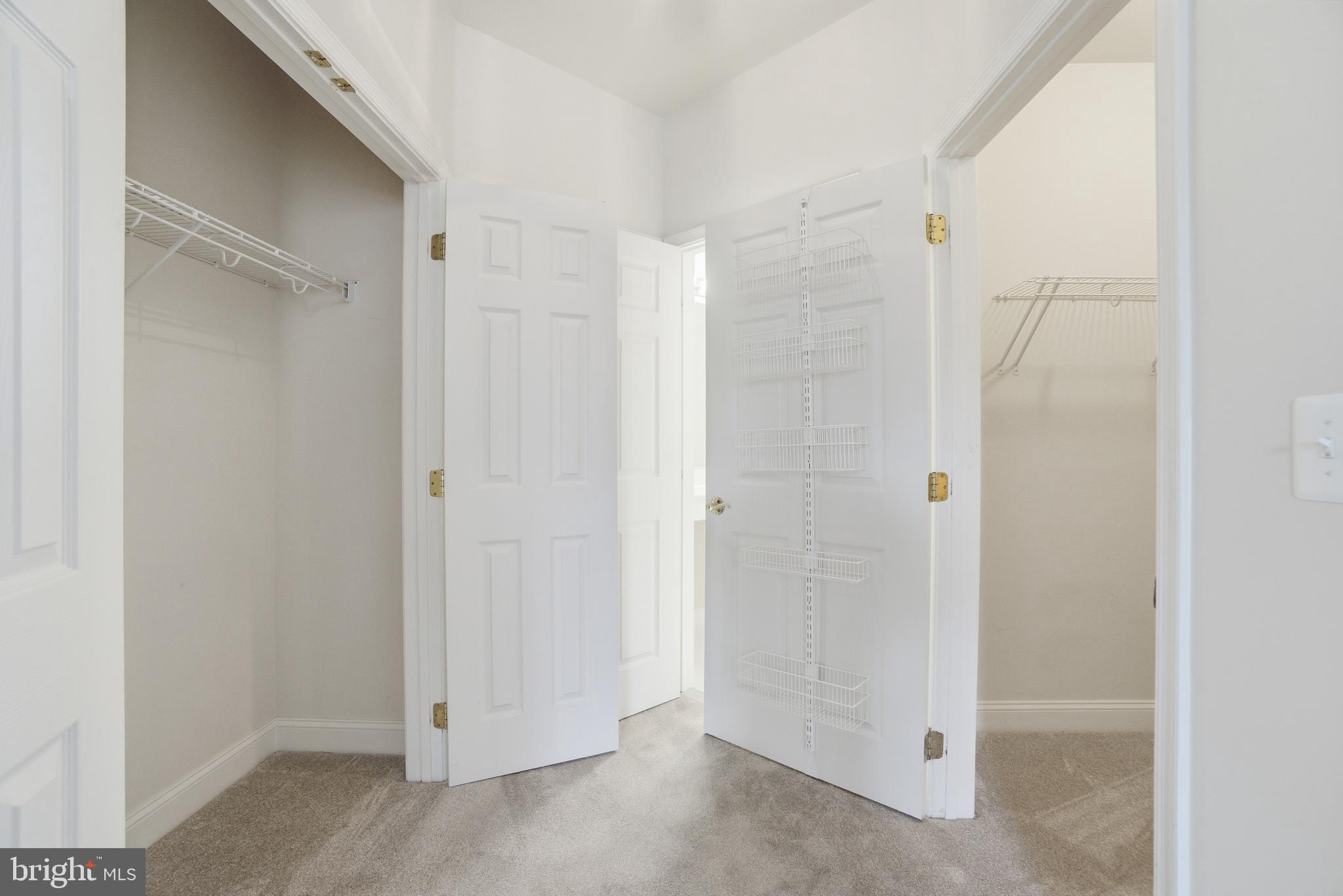 ELLICOTT HILLS - Residential