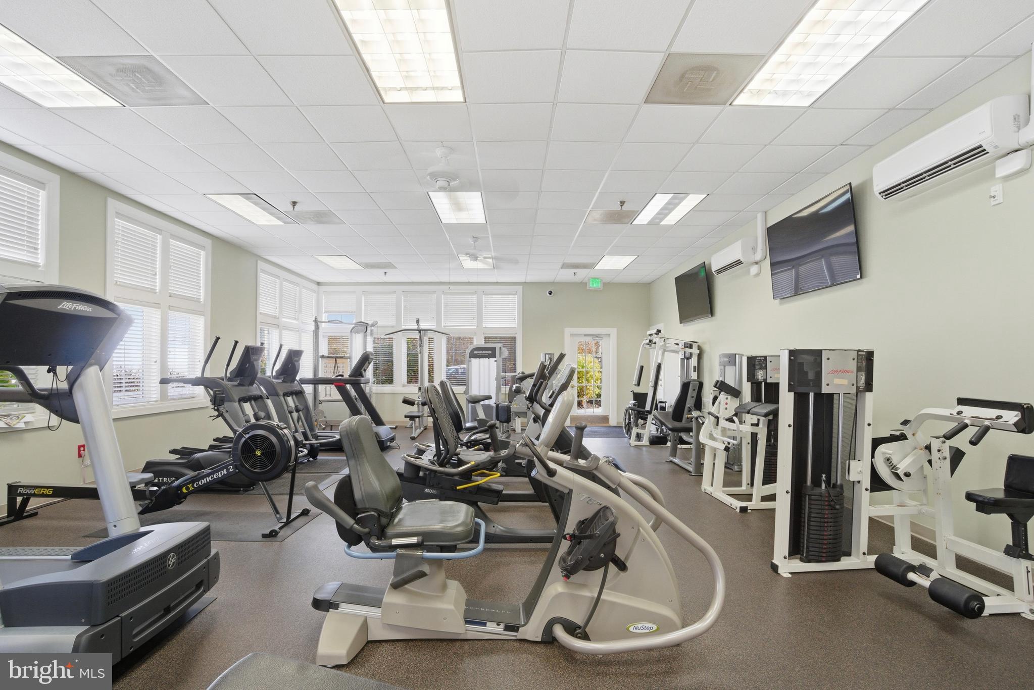 ELLICOTT HILLS - Residential