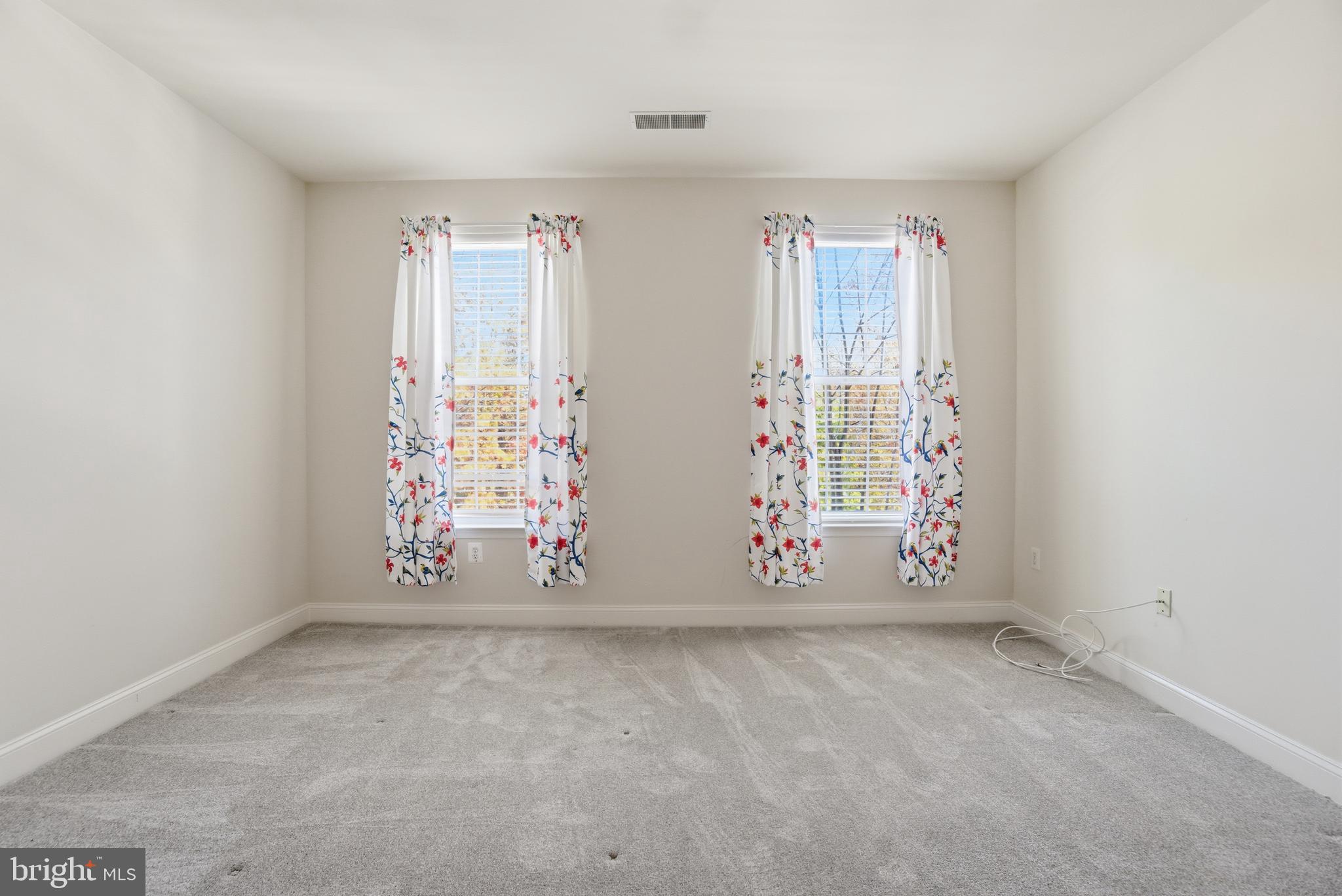 ELLICOTT HILLS - Residential