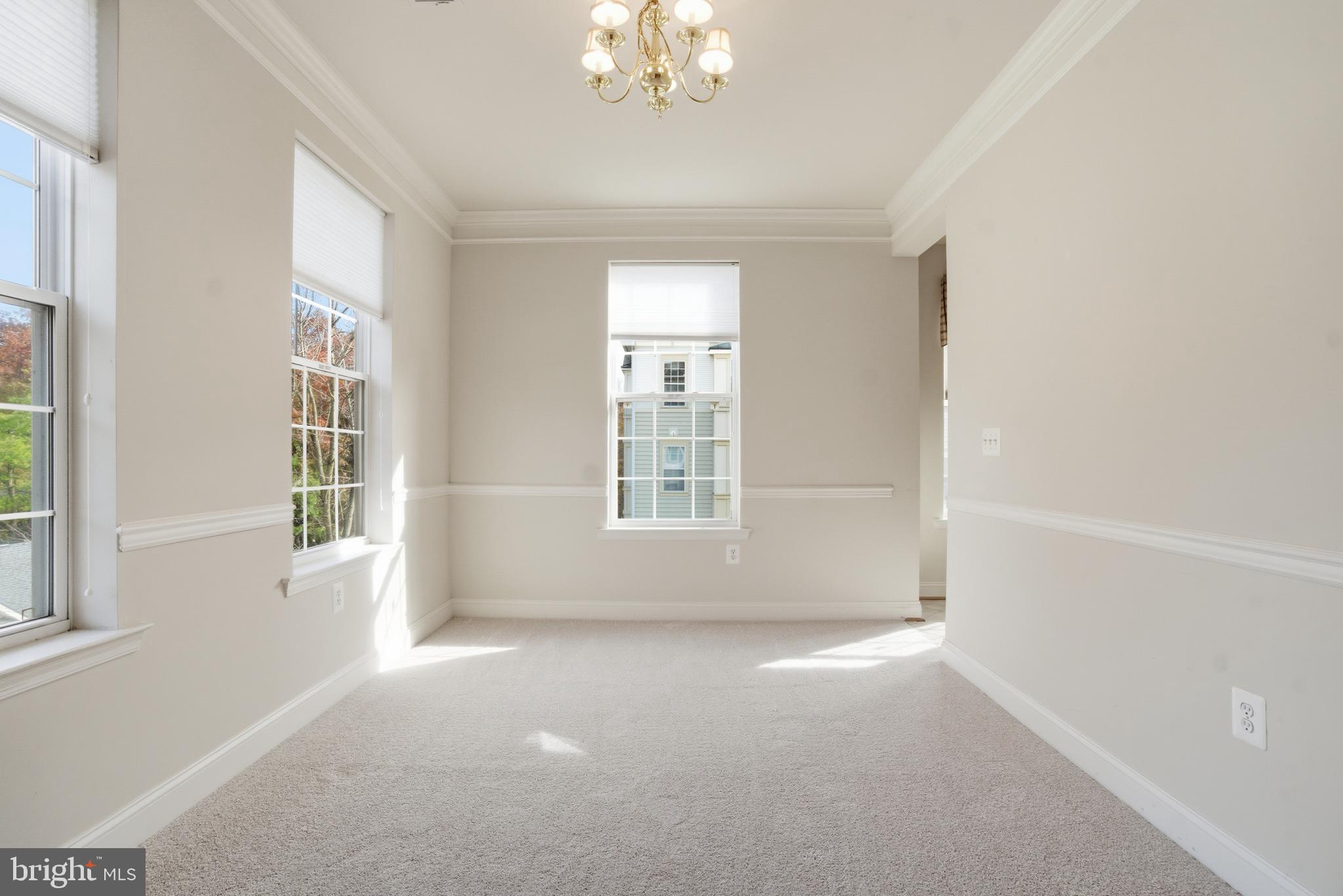 ELLICOTT HILLS - Residential