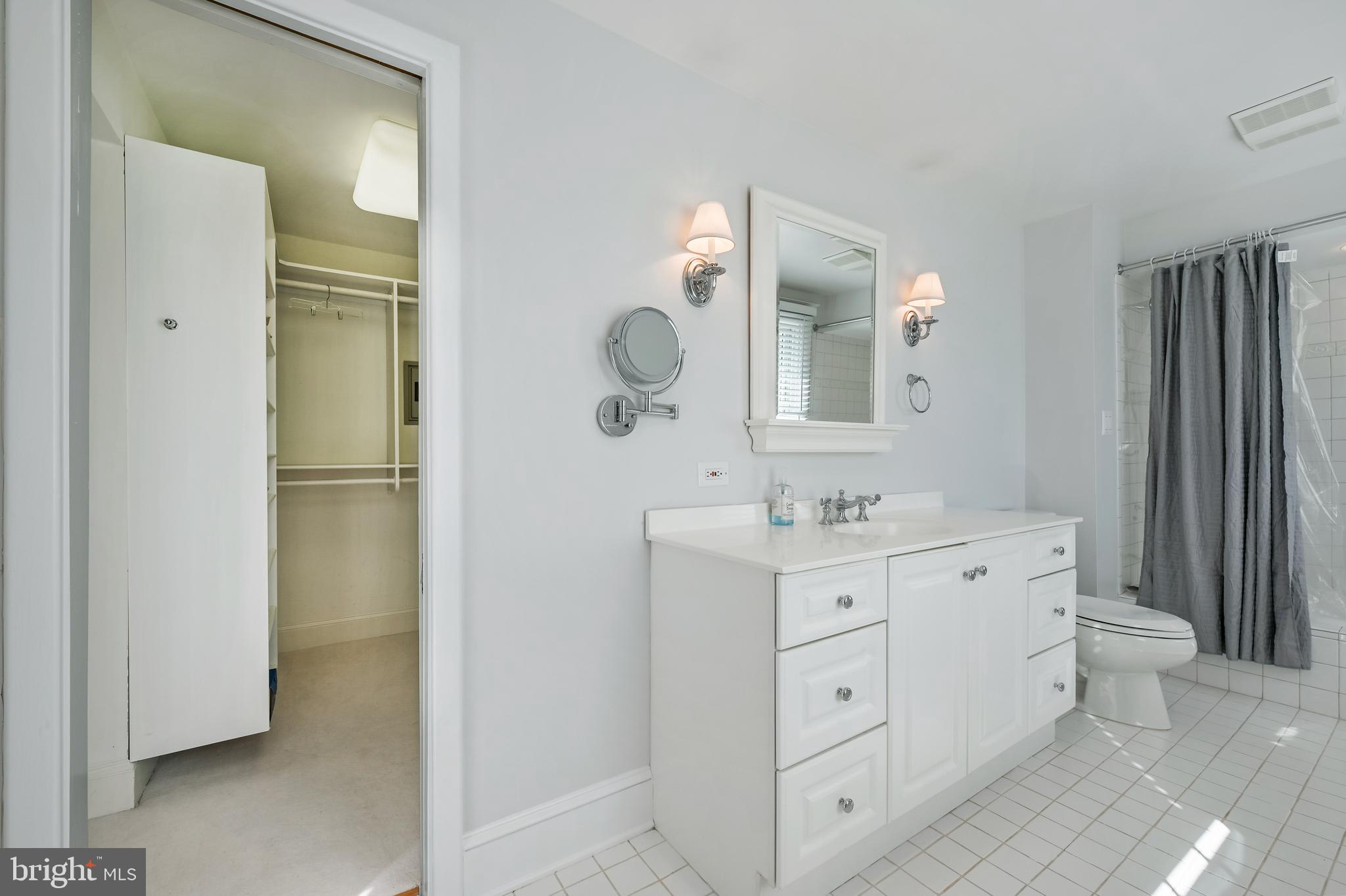 WARDOUR - Residential