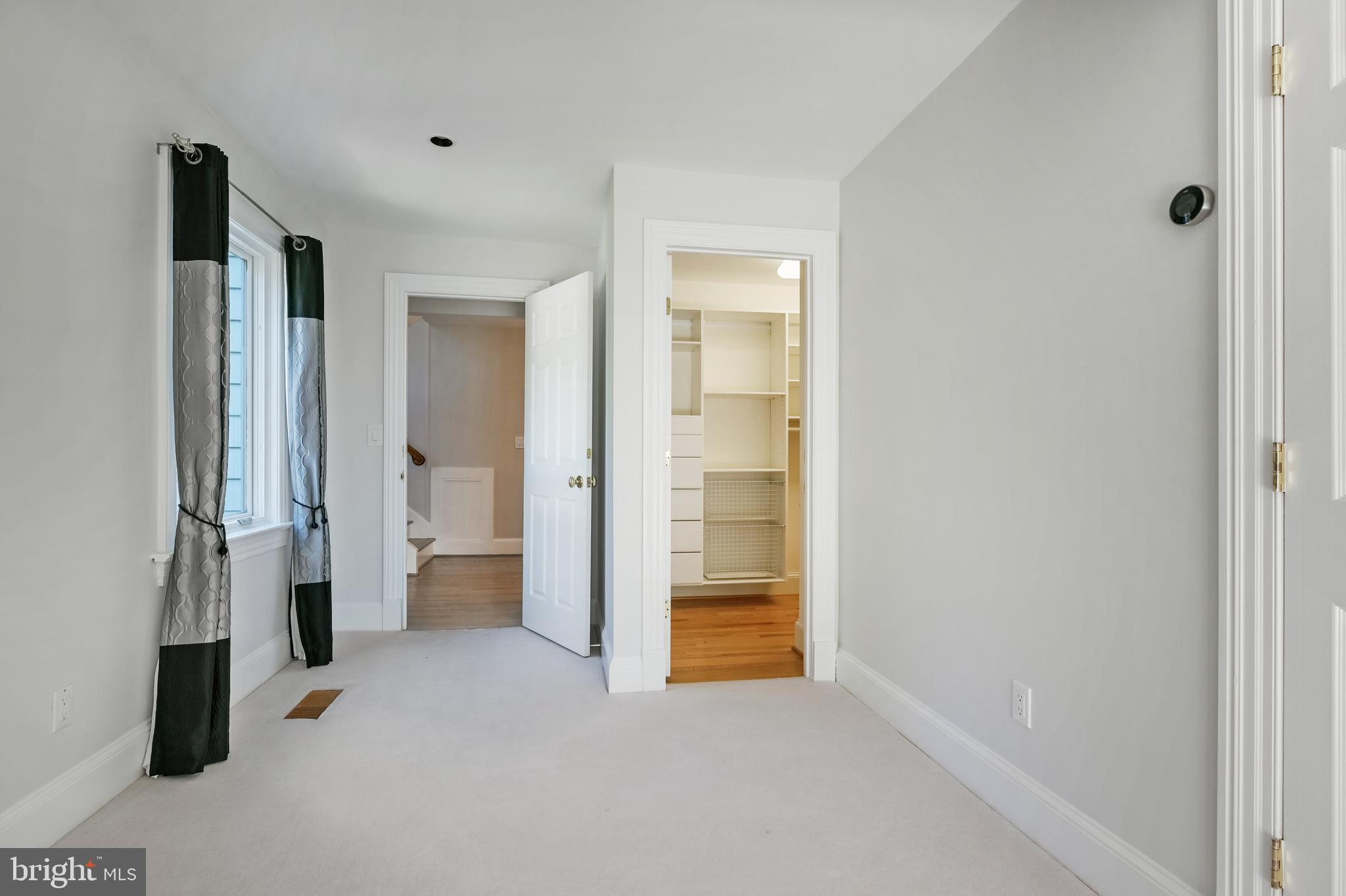 WARDOUR - Residential