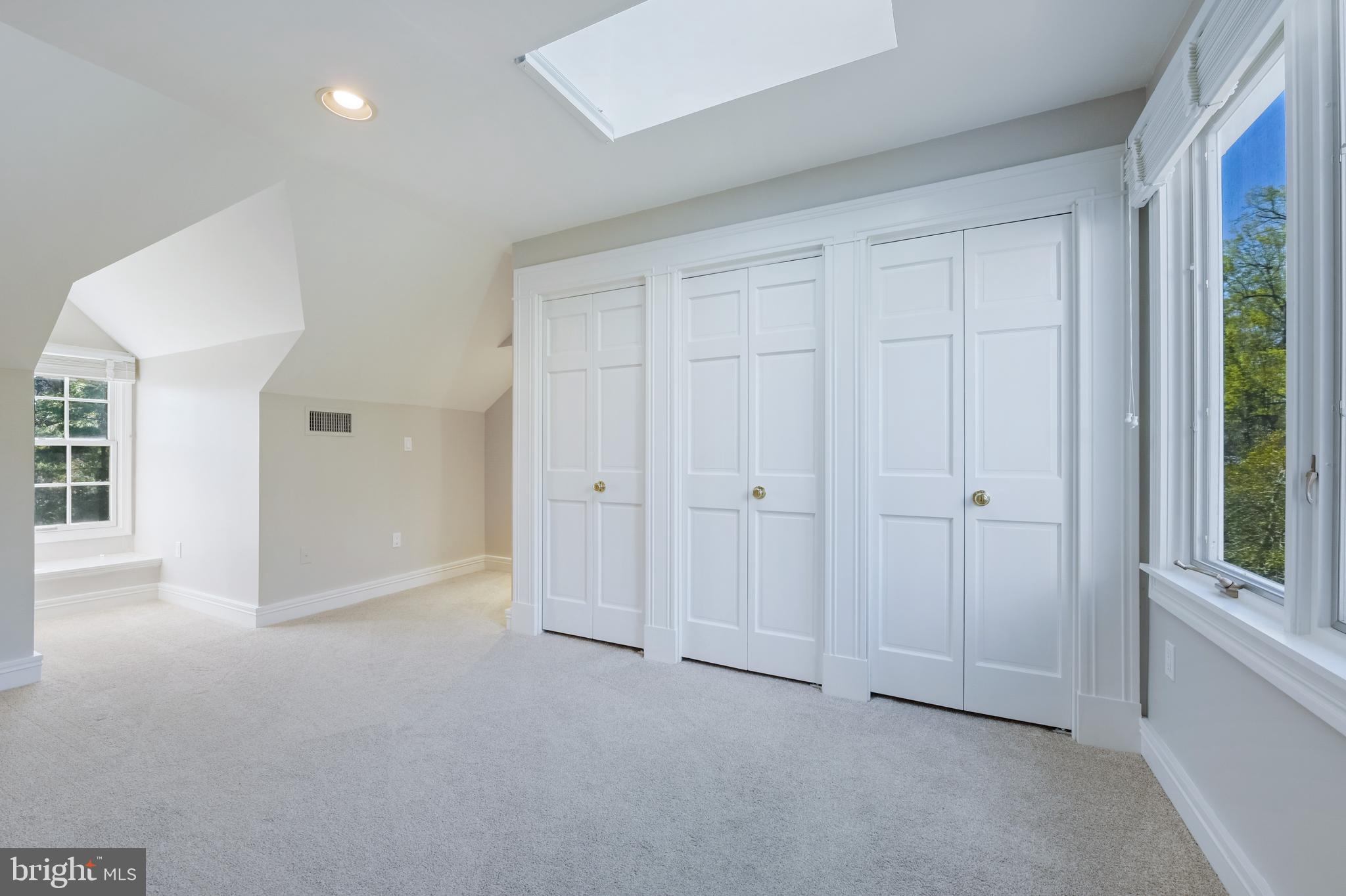 WARDOUR - Residential