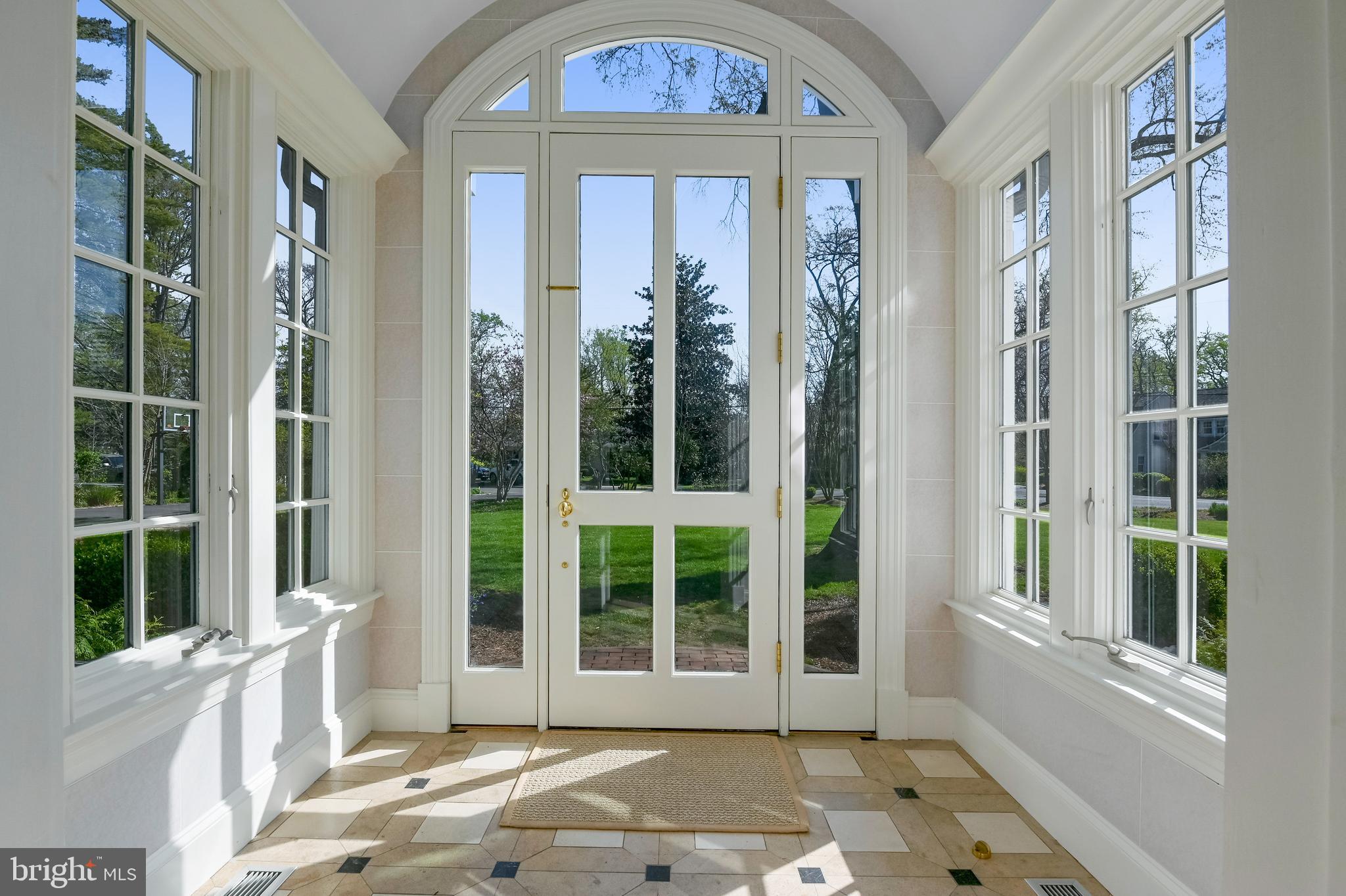 WARDOUR - Residential