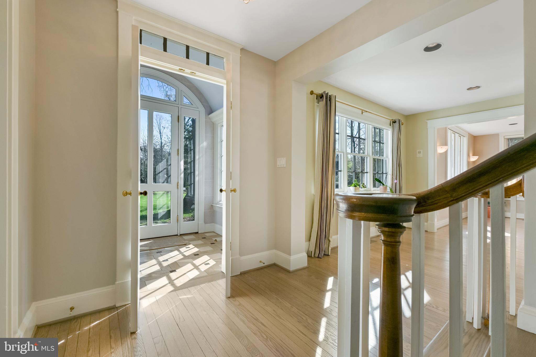 WARDOUR - Residential