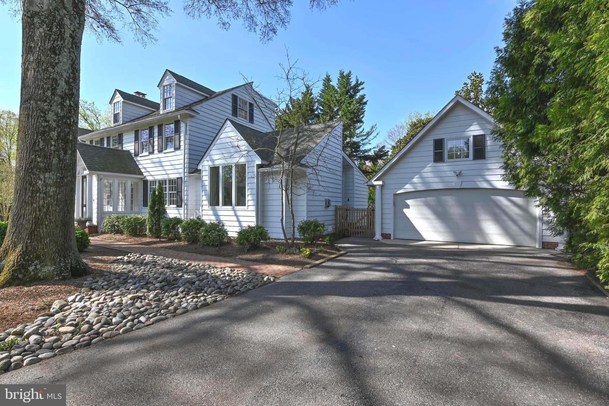 WARDOUR - Residential