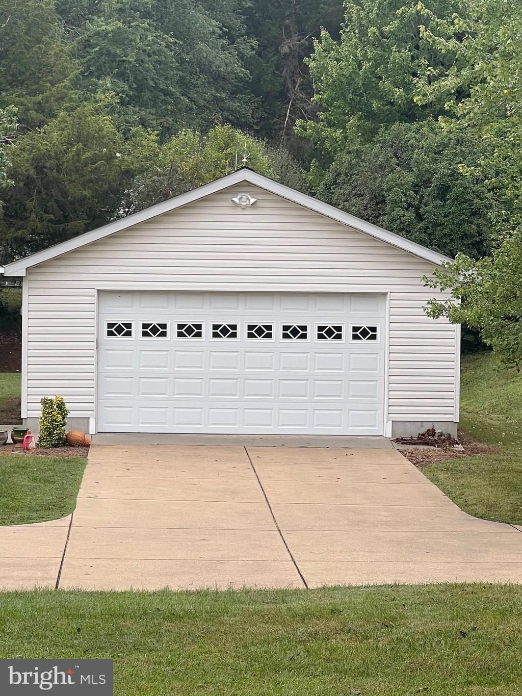 Photo of 21925 Budds Creek Road, LEONARDTOWN, MD 20650 (MLS # MDSM2027122)