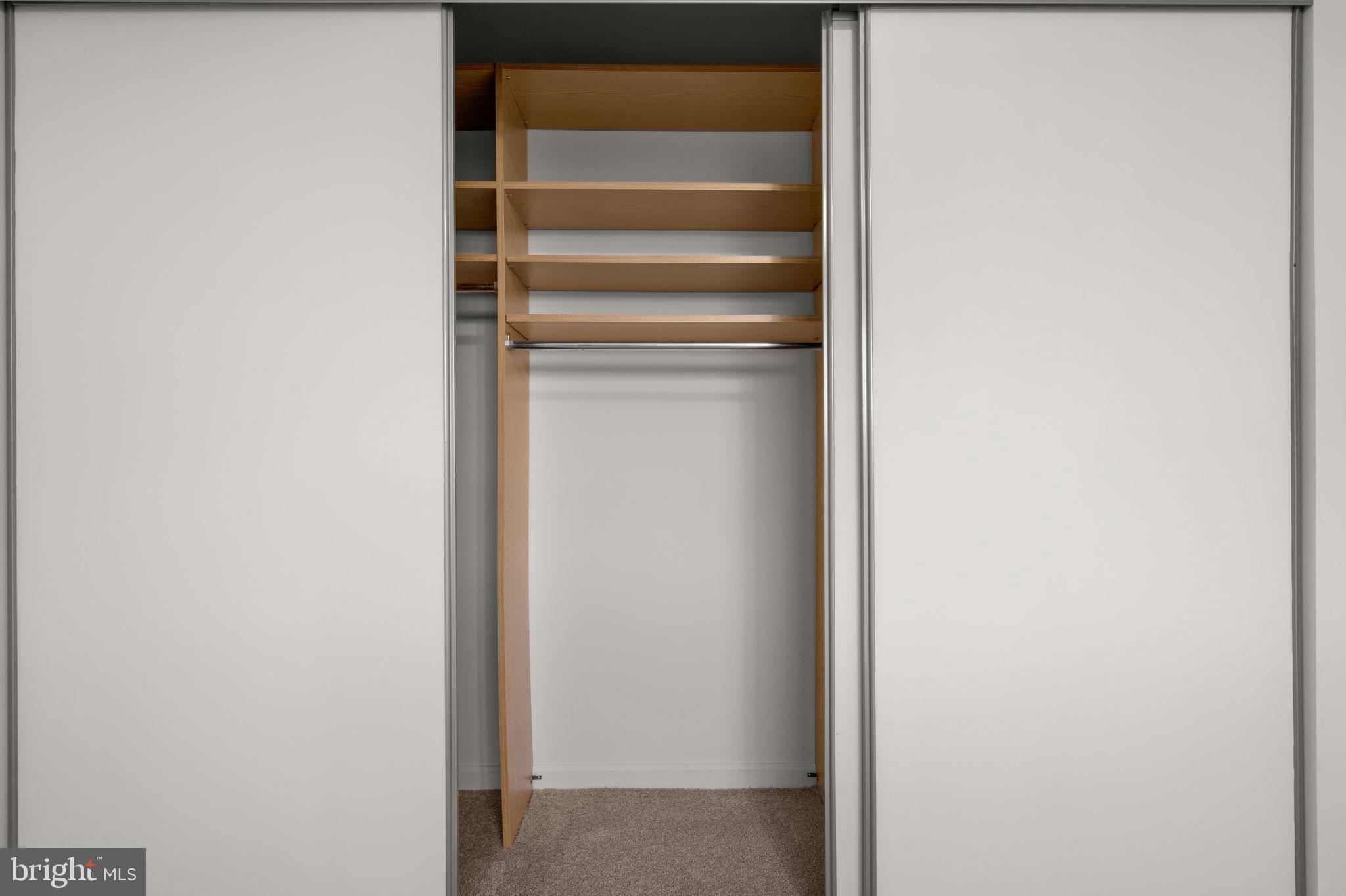 VANTAGE POINT WEST AT LW - Residential