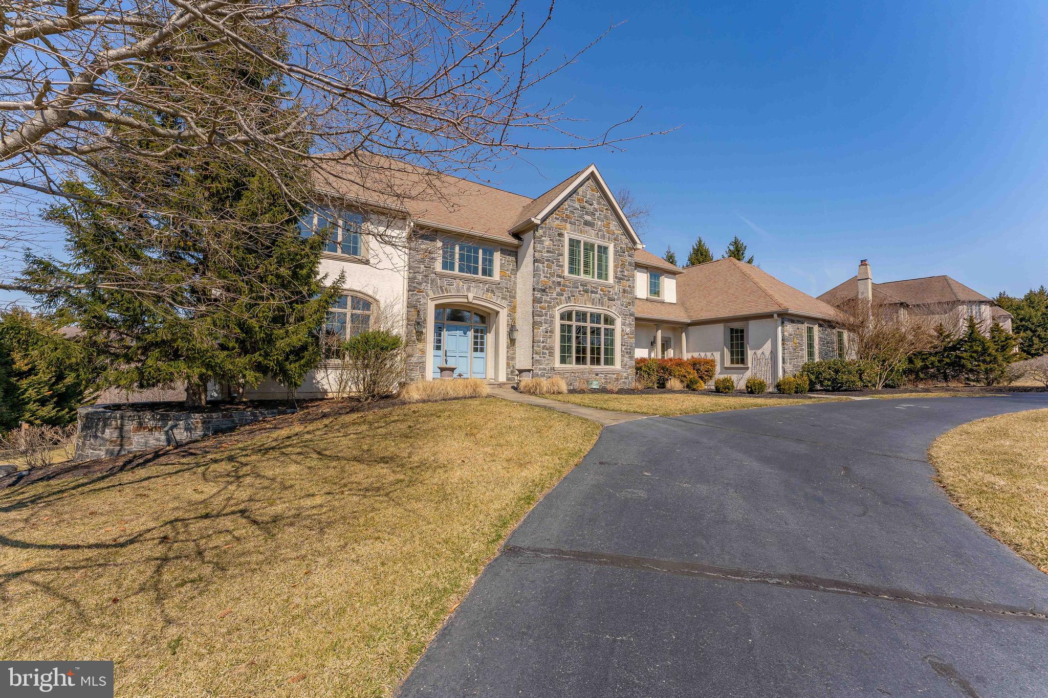 1115 LEGACY LANE