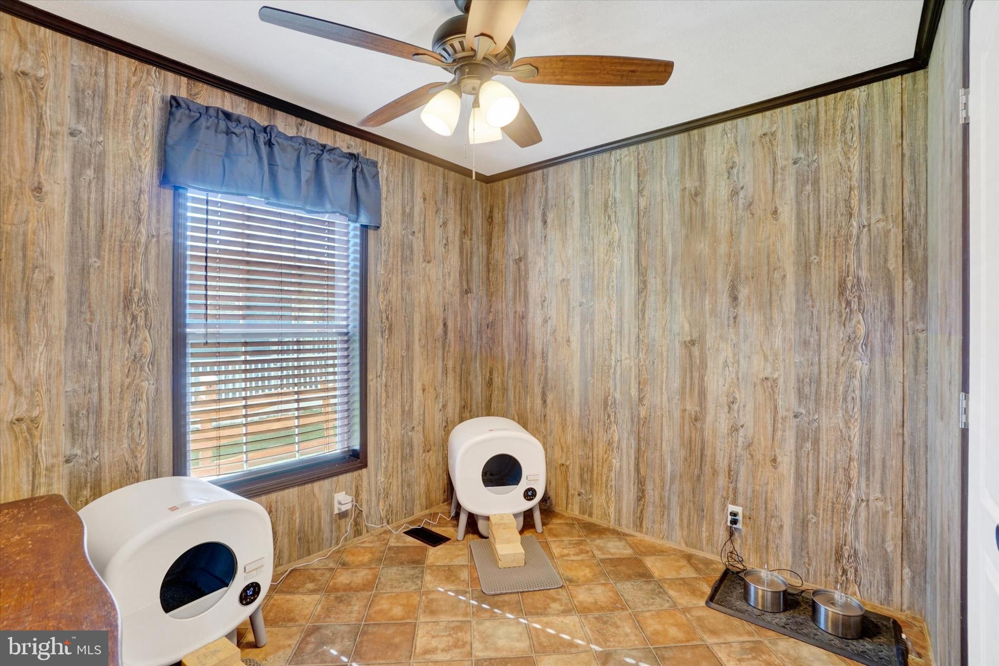 THUNDERBIRD TERRACE - Residential