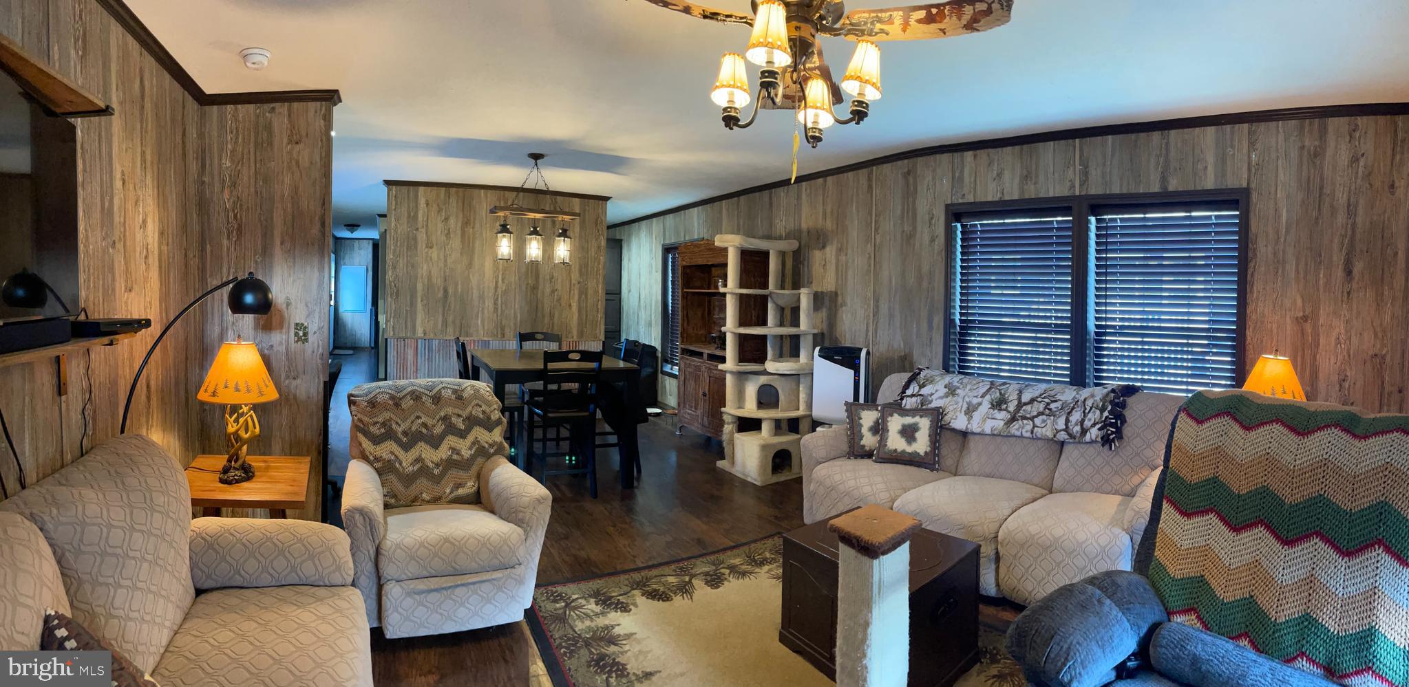 THUNDERBIRD TERRACE - Residential