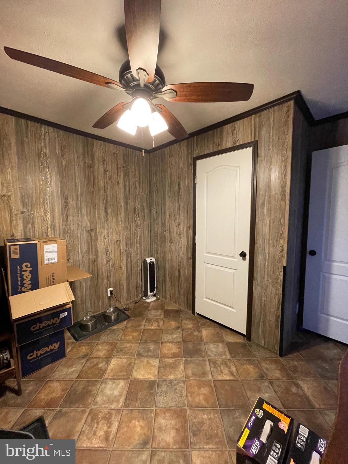 THUNDERBIRD TERRACE - Residential