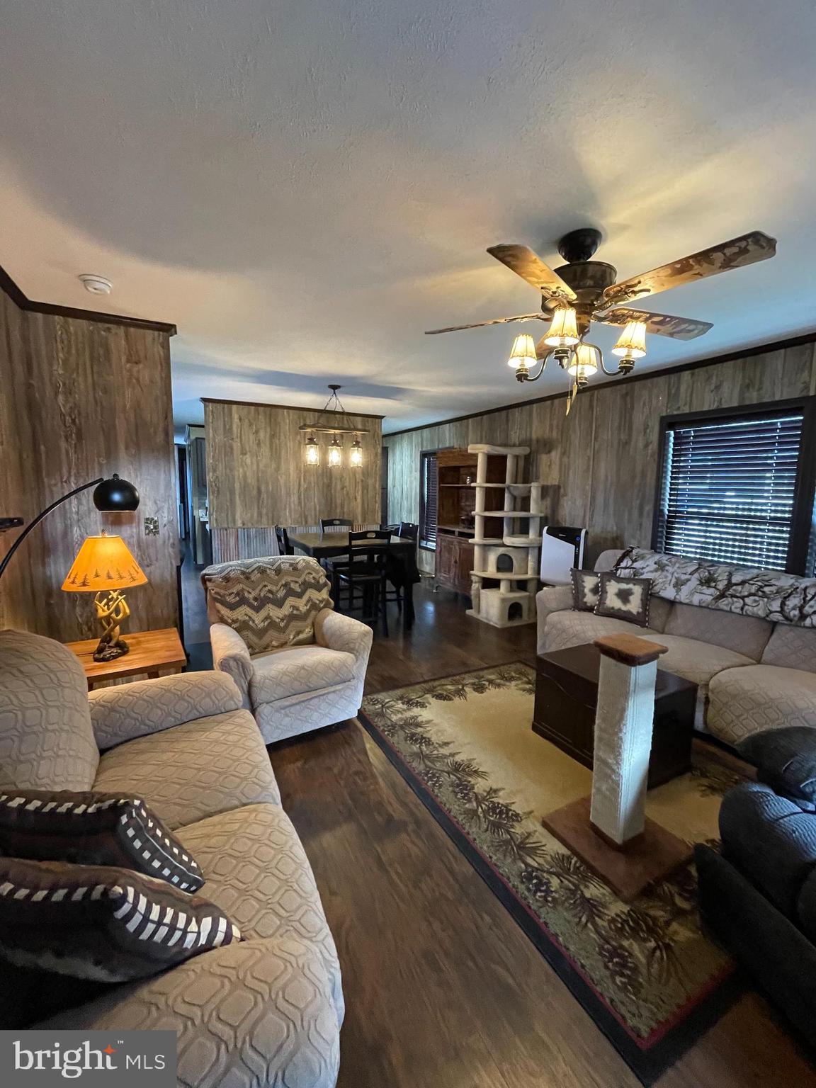 THUNDERBIRD TERRACE - Residential