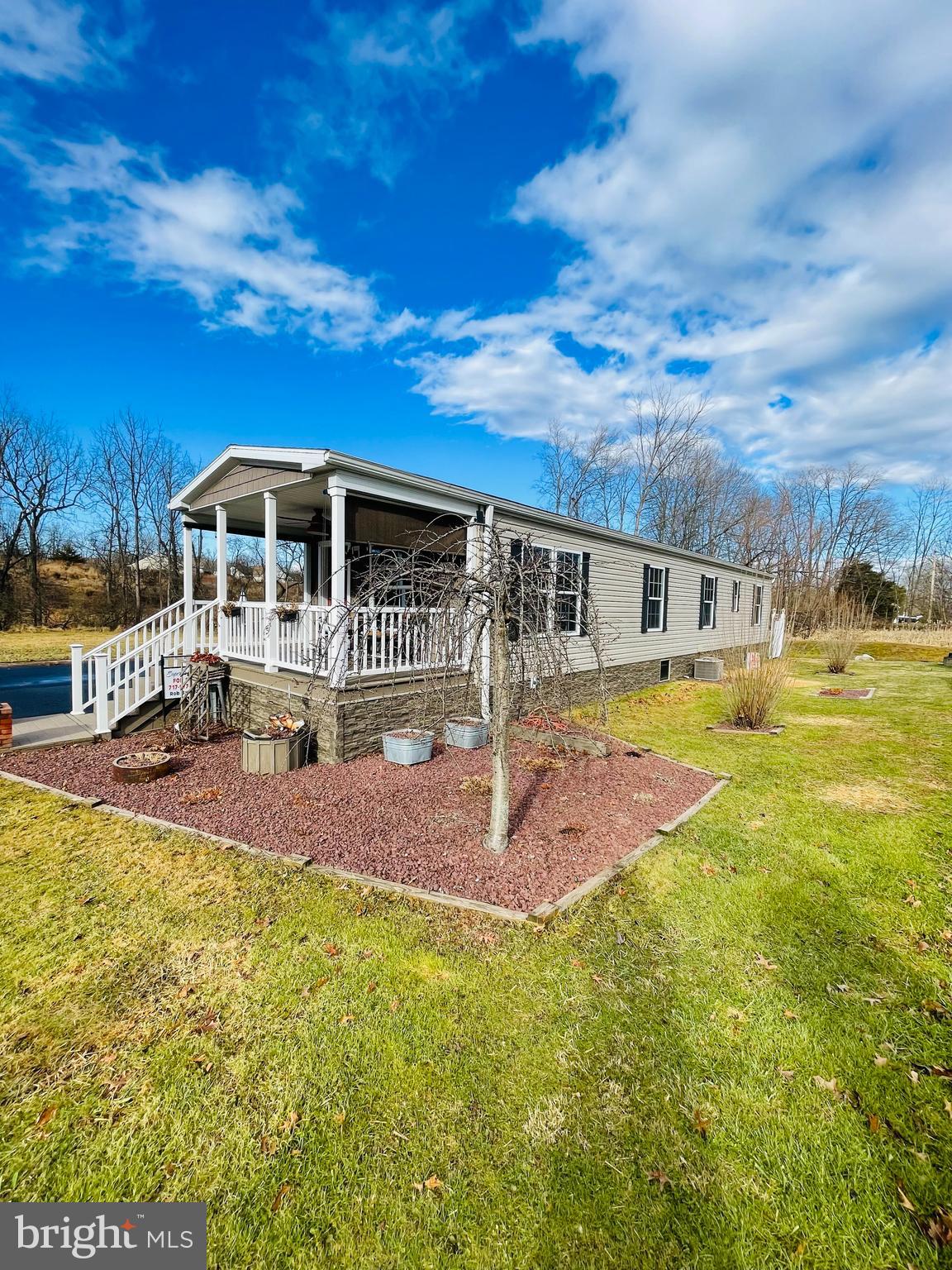 THUNDERBIRD TERRACE - Residential