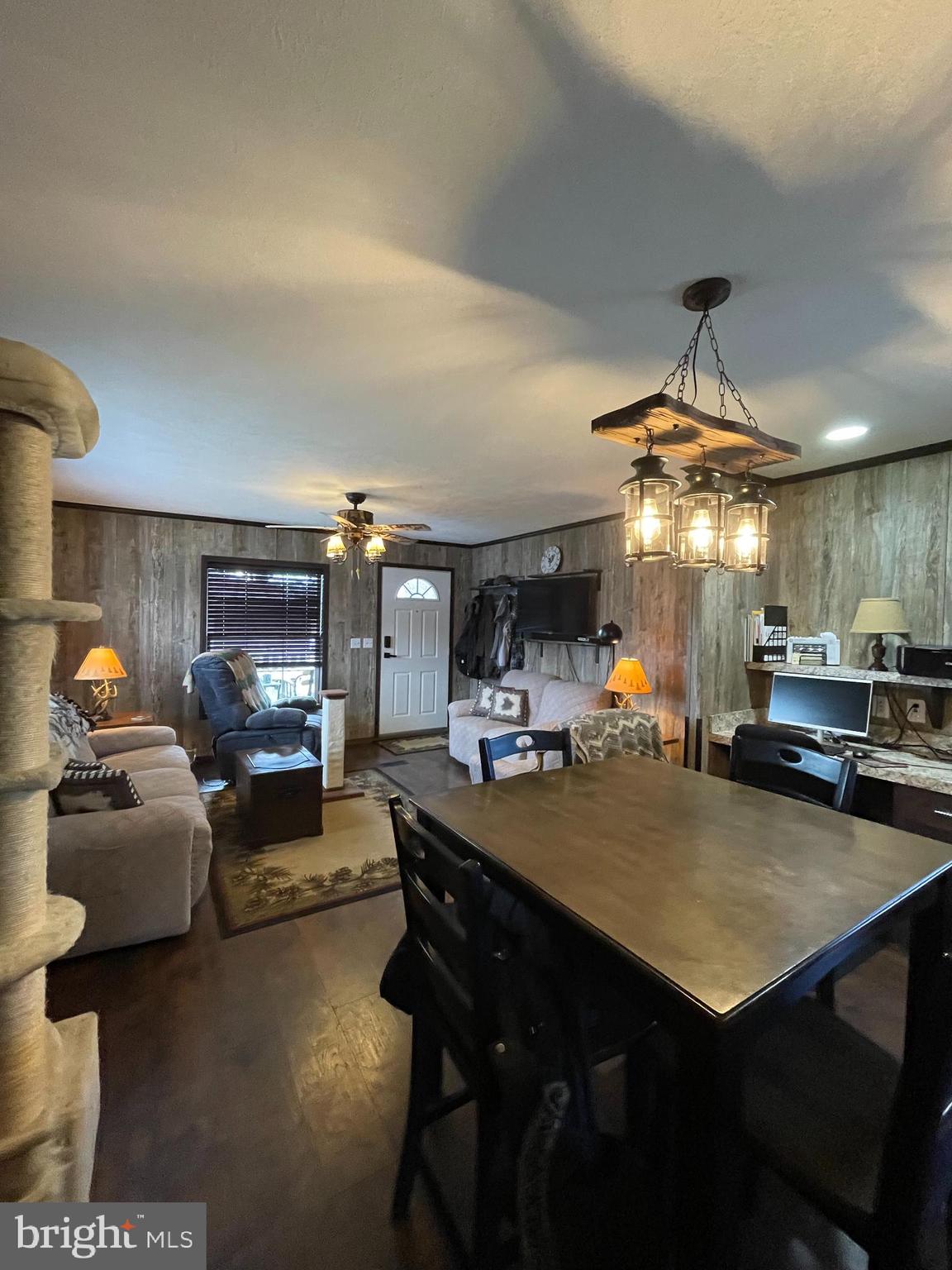 THUNDERBIRD TERRACE - Residential