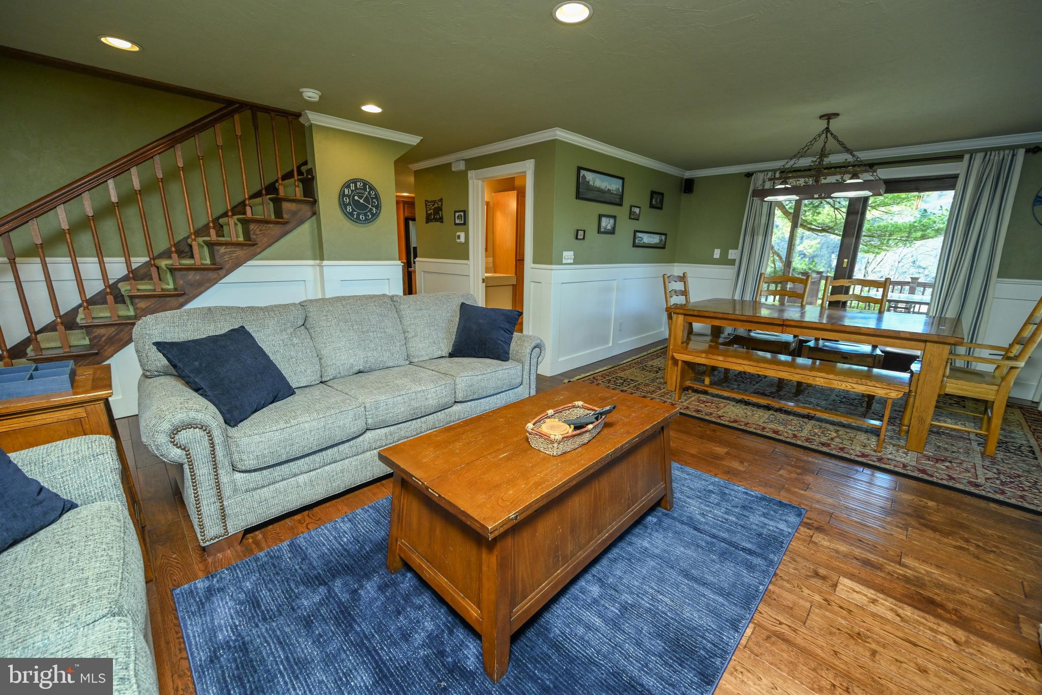 DRIFTWOOD MANOR - Residential