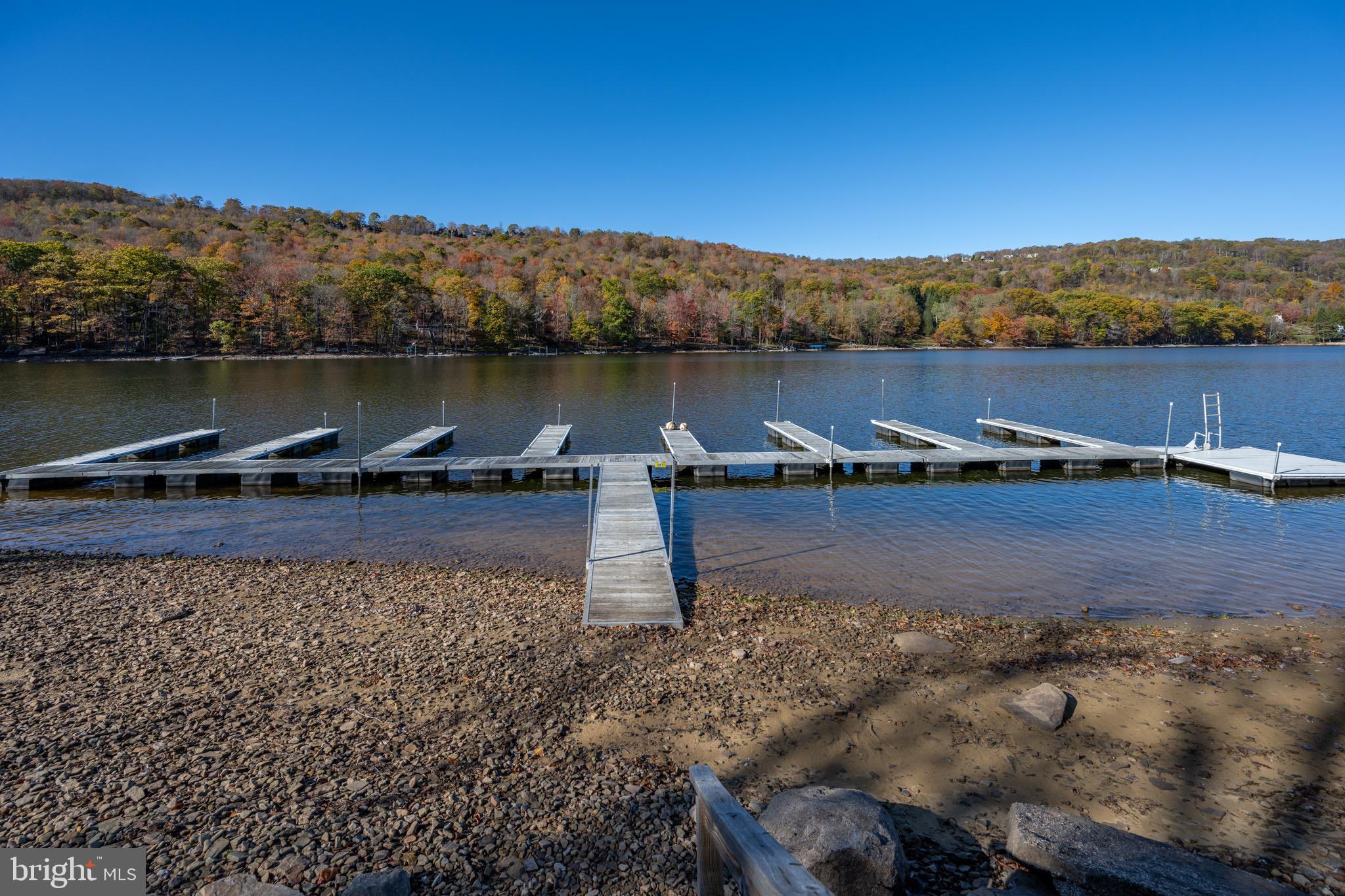 DRIFTWOOD MANOR - Residential