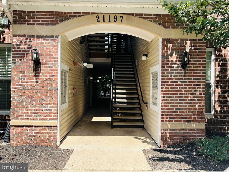 Bright and spacious 1 bedroom 1 bath condo in Potomac Falls! Open floorplan, laminate floors, stainless steel appliances. Walk in closet, washer and dryer, private balcony. Comes with one reserved parking spot, with guest parking available on a first-come, first-served basis. Water, sewage, and trash included. Located just minutes from the library, farmers market, restaurants, shopping, and more — everything you need is at your doorstep! One small pet (under 20 lbs) is welcome. Don’t miss out on this fantastic opportunity — schedule your tour today!---------------------------------------------------------------------------------------------------------------------------------------------Professionally managed. All residents are enrolled in the Resident Benefits Package (RBP) for $49.99/month and the Building Protection Plan of $11/month which includes credit building to help boost the resident’s credit score with timely rent payments, up to $1M Identity Theft Protection, HVAC air filter delivery (for applicable properties), move-in concierge service making utility connection and home service setup a breeze during your move-in, our best-in-class resident rewards program, on-demand pest control, and much more! More details upon application. The Building Protection Fee is used to help protect the property against certain damages and loss potentially caused by residents and satisfies the lease requirement to carry liability insurance.