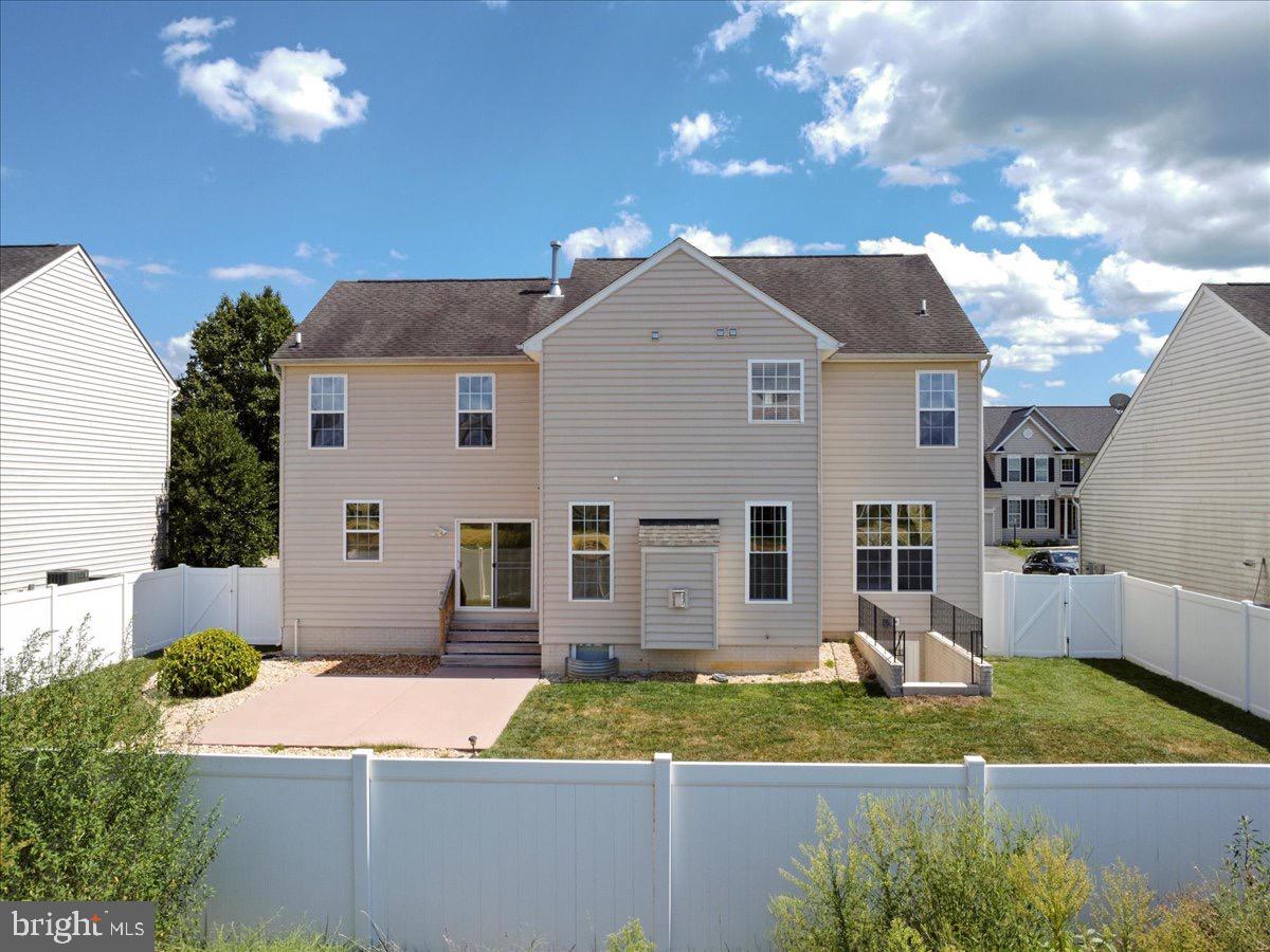 WASHINGTON TRAIL - Residential