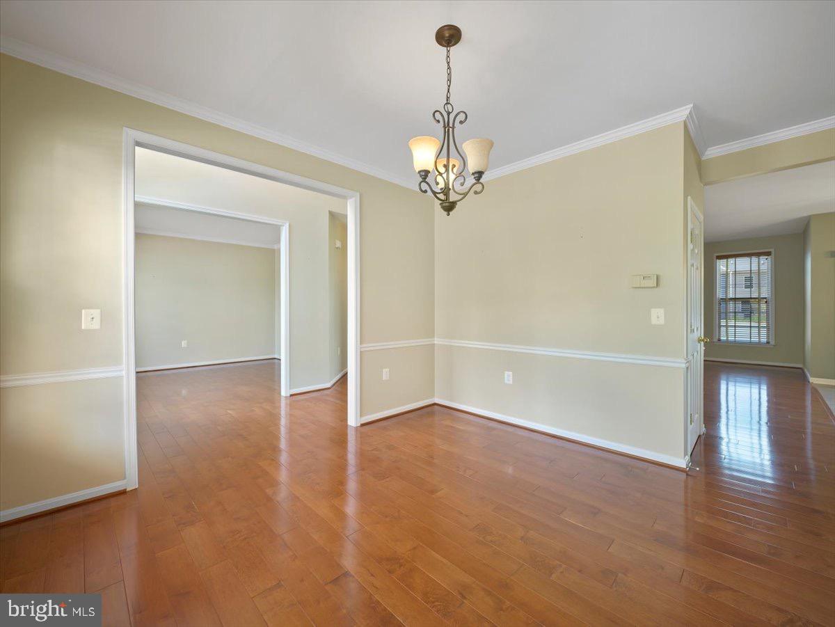 WASHINGTON TRAIL - Residential