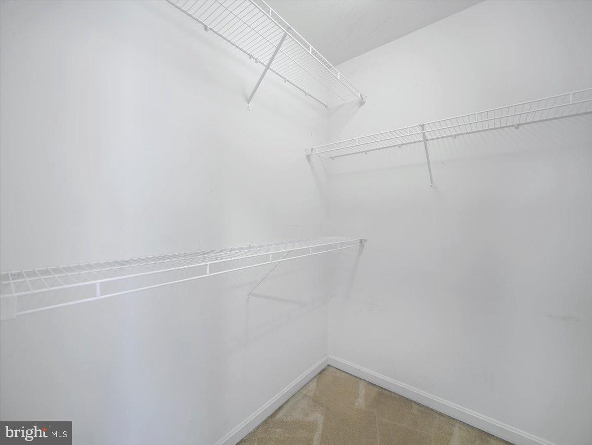 WASHINGTON TRAIL - Residential