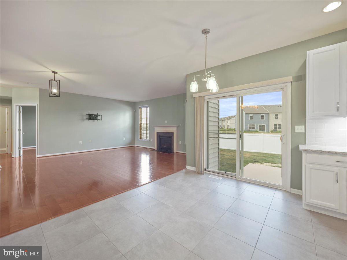 WASHINGTON TRAIL - Residential